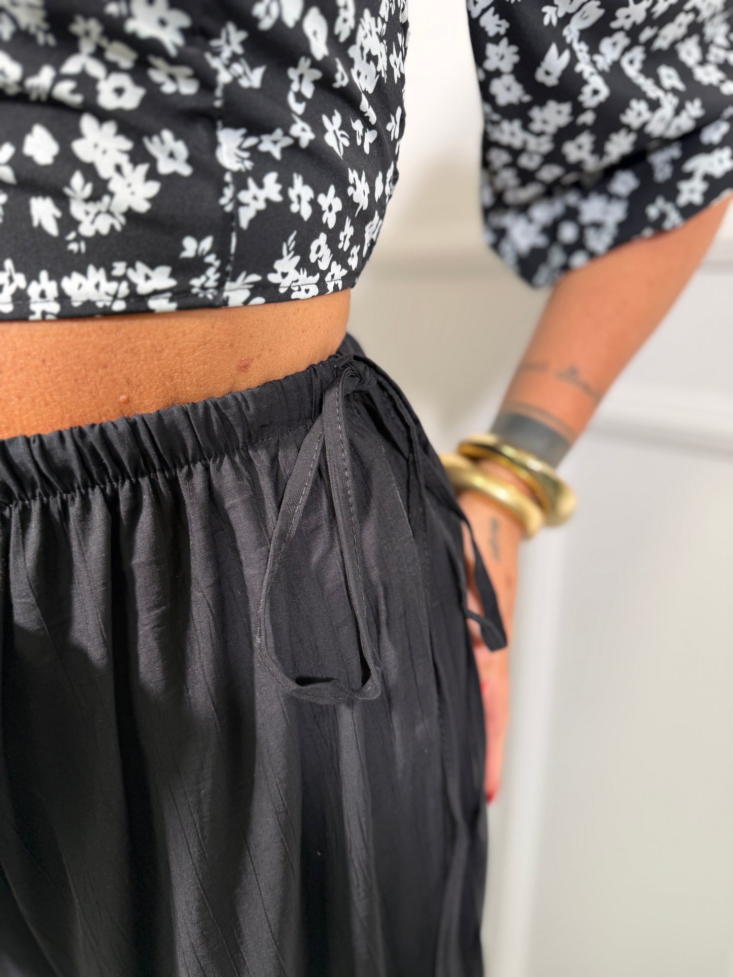 Pantaloni balloon in viscosa Malibú nero nf9304