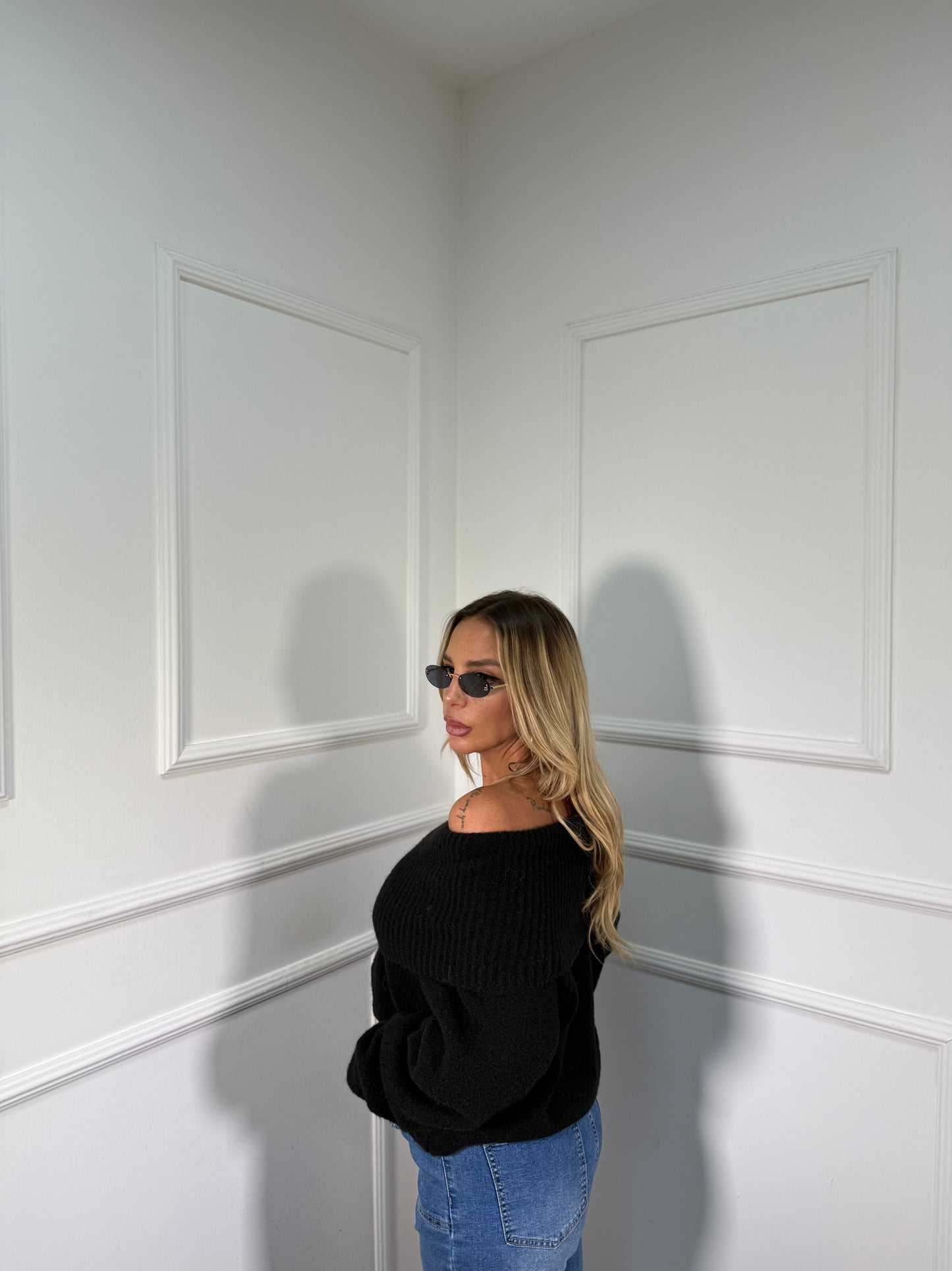 Maxi pull scollo a barca Candy nero 33895