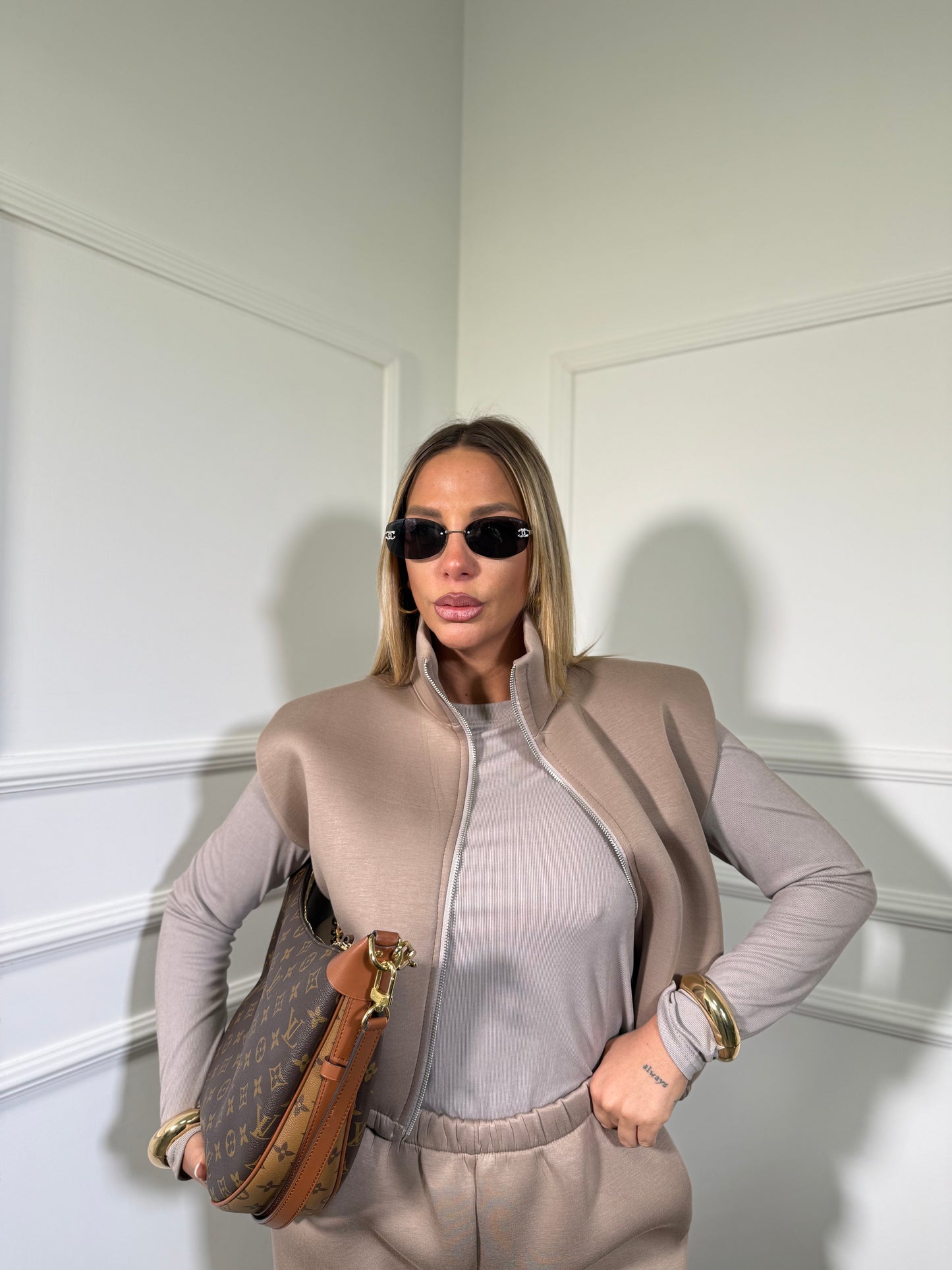 Triset tuta in neoprene con shirt Dallas taupe 8623