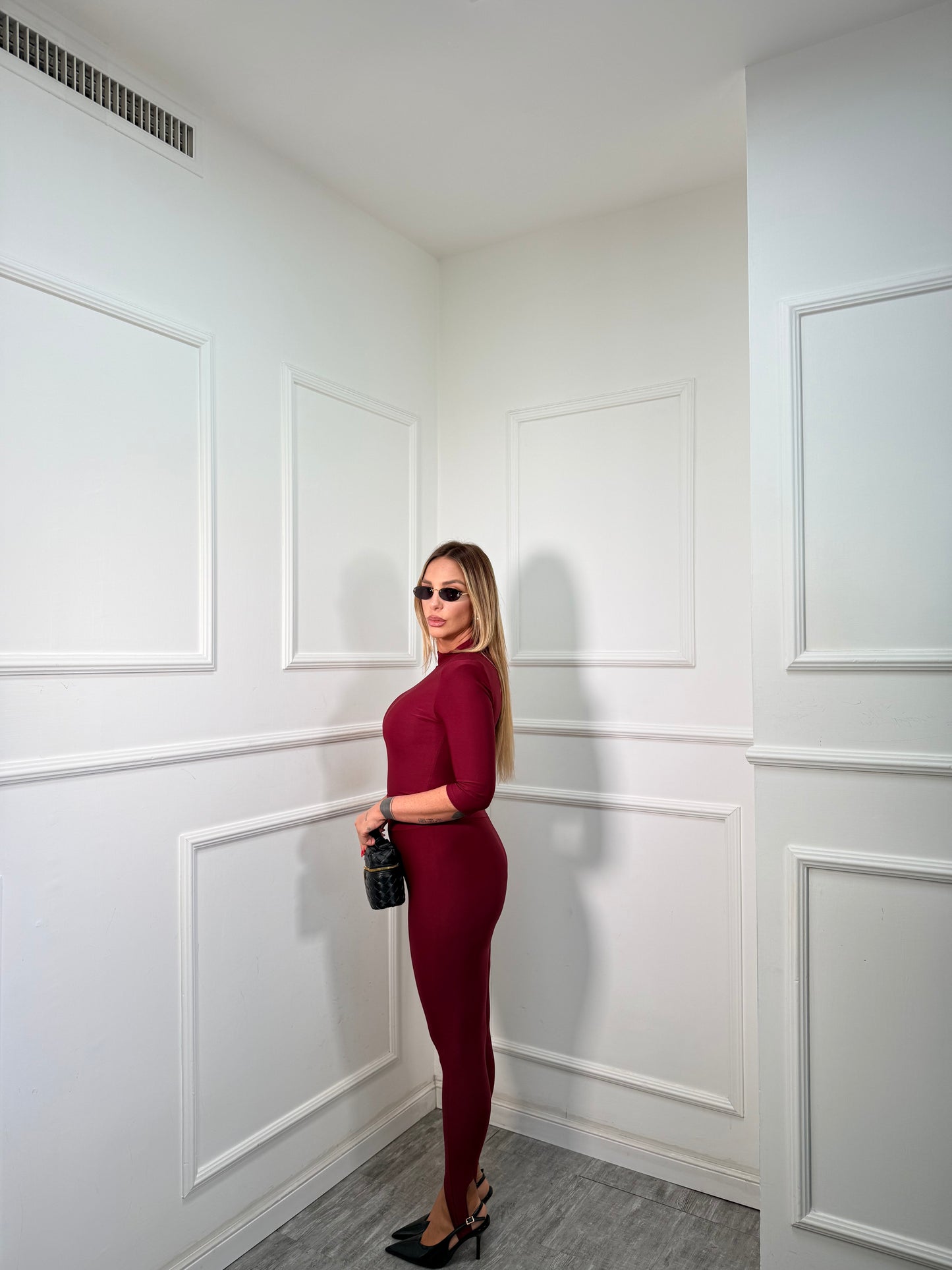 Coordinato in lycra con spalline e ghette Elisè bordeaux 16574