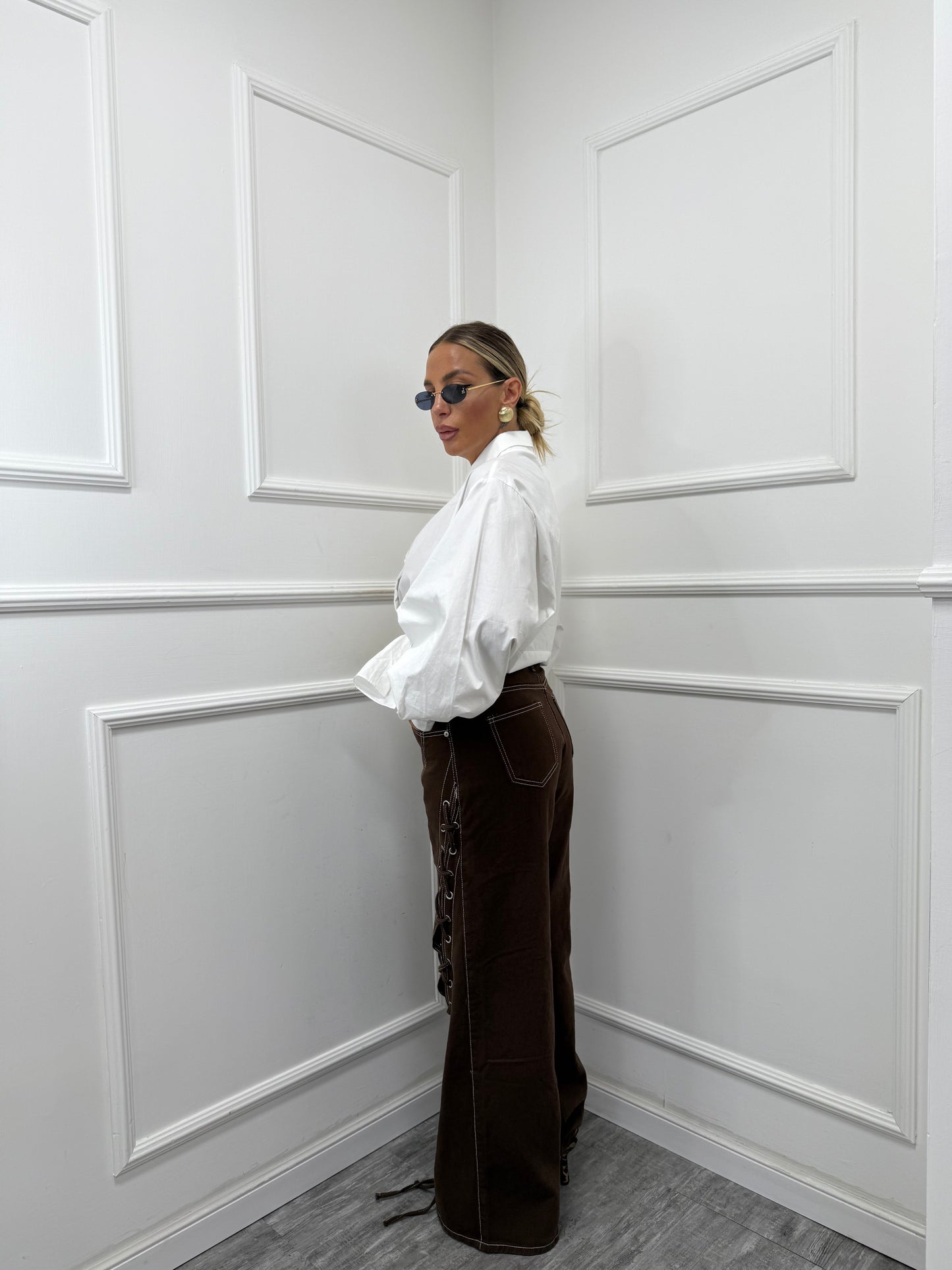 Jeans stringato marrone s22053