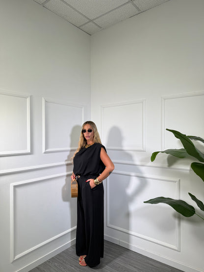 Jumpsuit in viscosa con cintura (CURVY) nera in125431