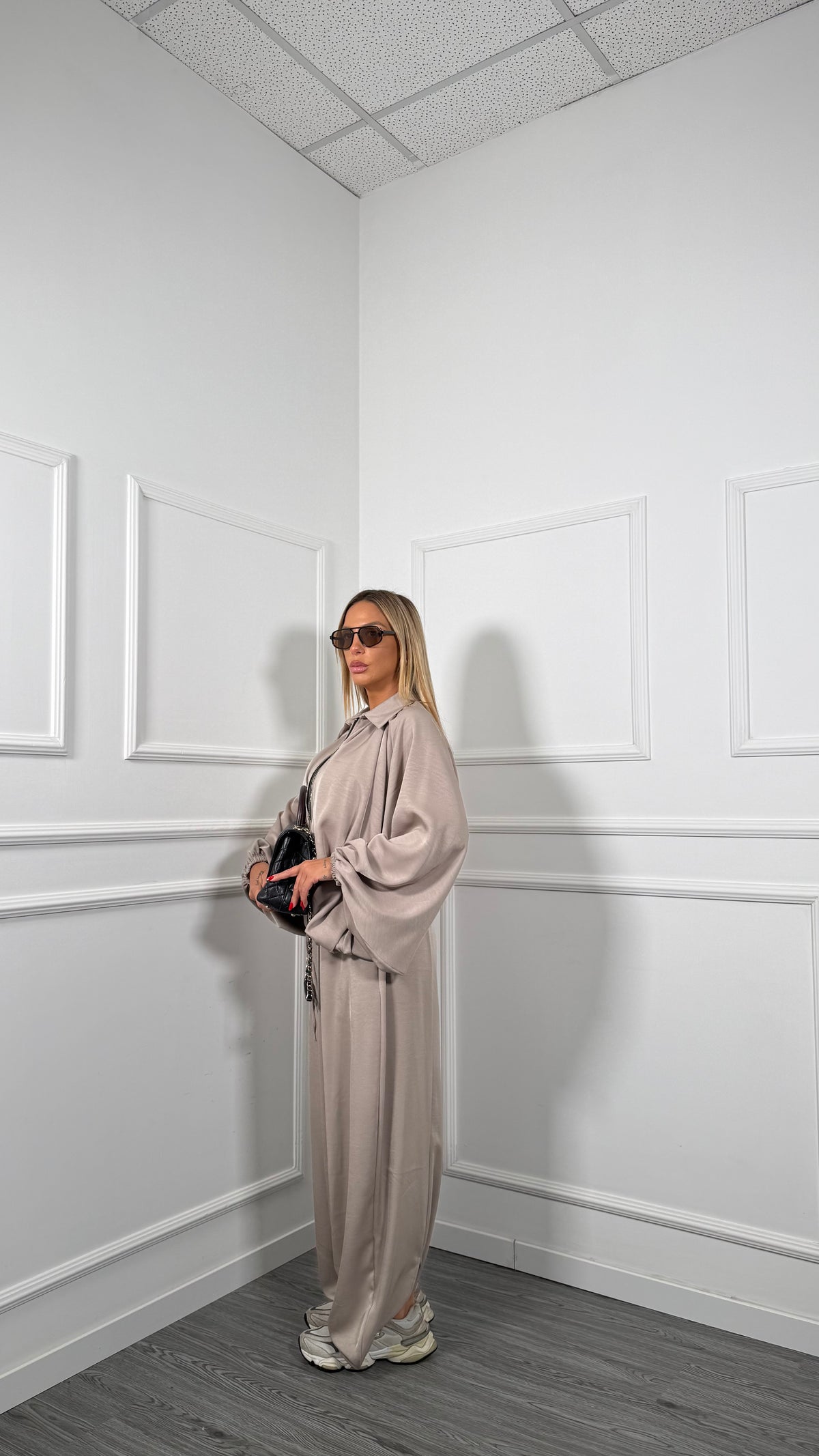 Coordinato oversize effetto satin Siviglia taupe 885871
