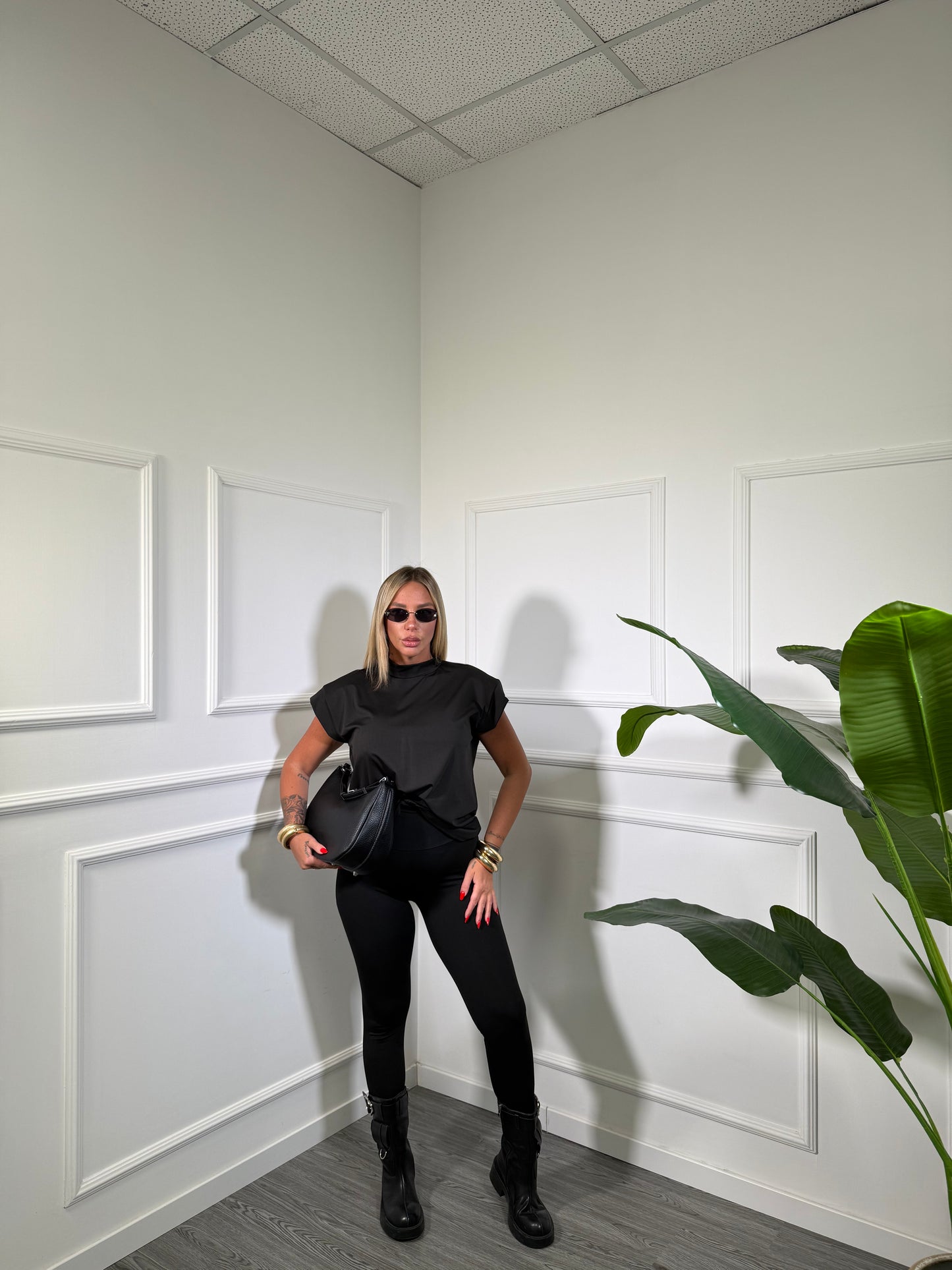 Coordinato in lycra con spalline nero 22680