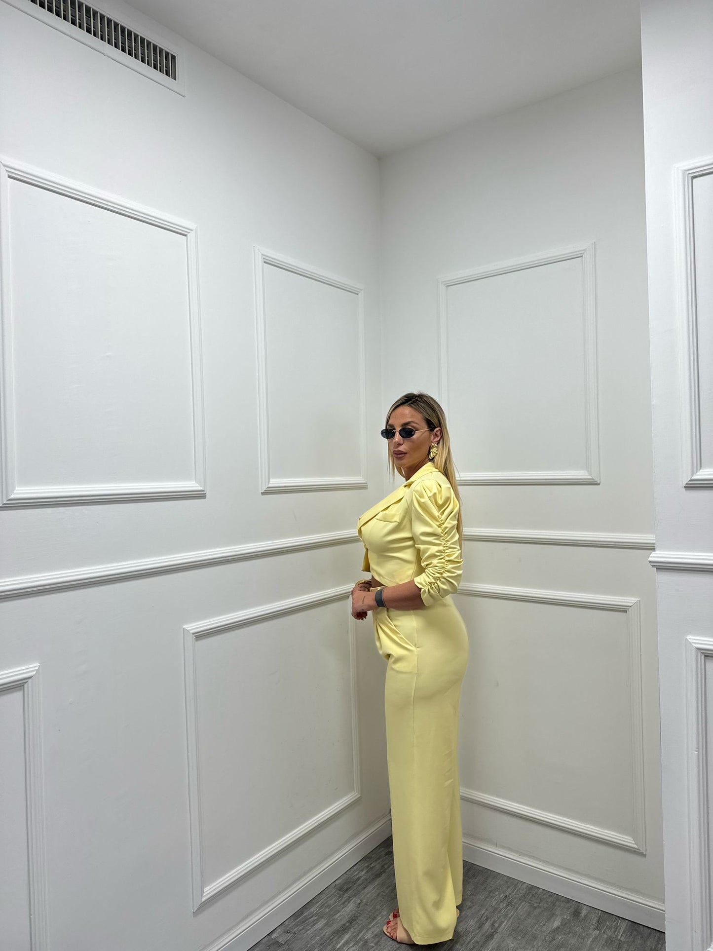 Tailleur Alice giallo m13215