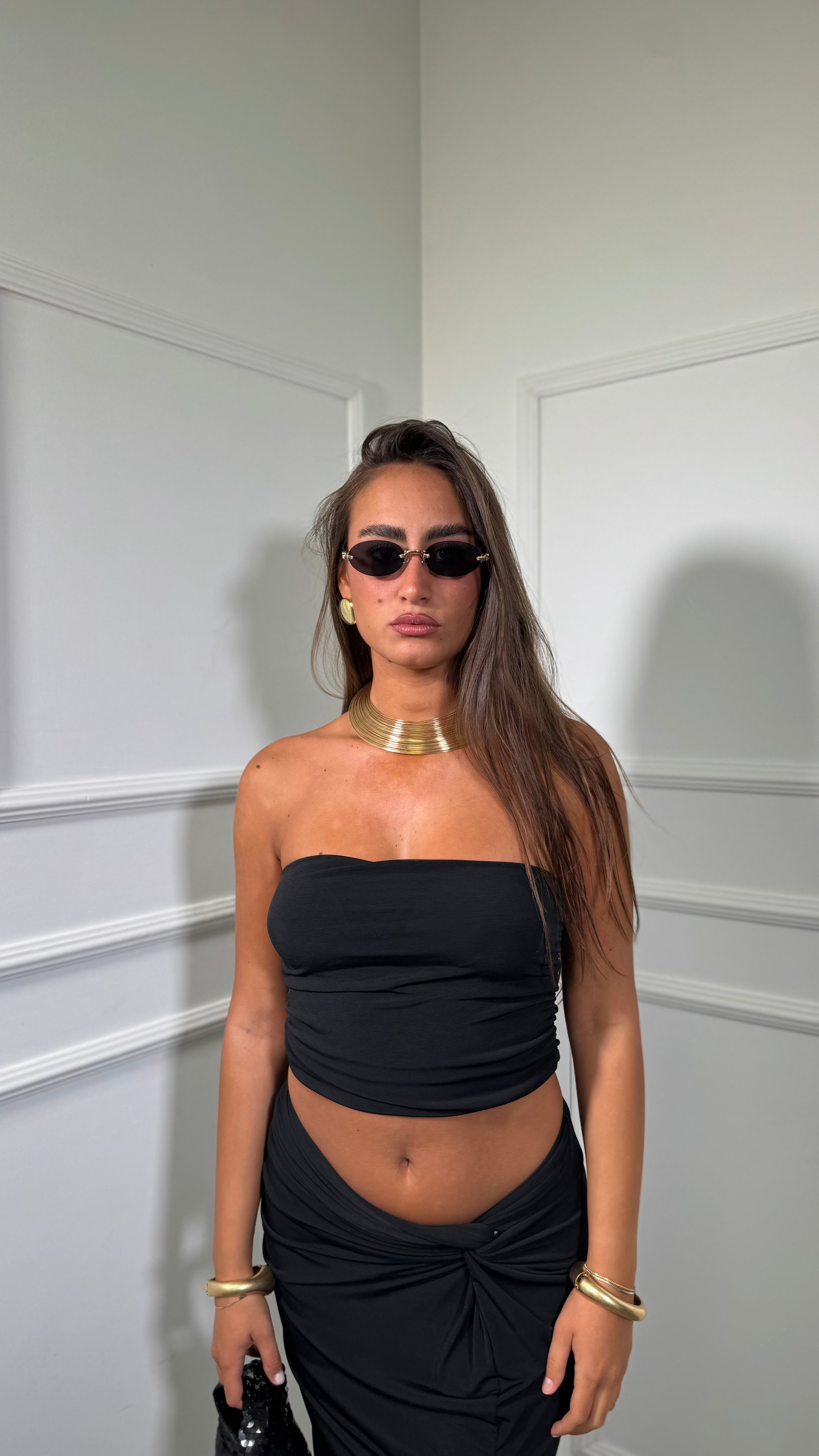 Coordinato in lycra con nodo nero
