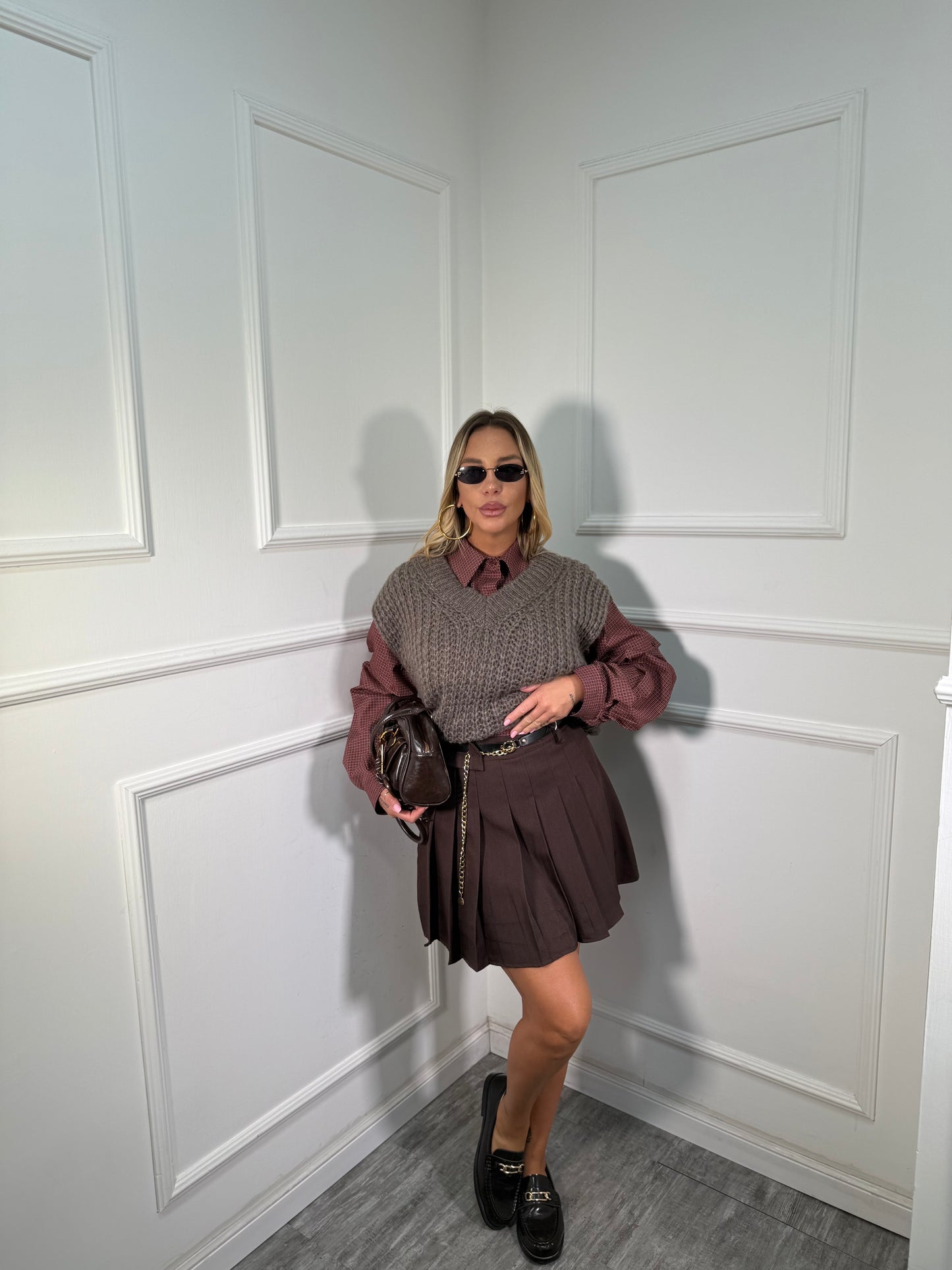 Pantagonna con pieghe e cintura Gossip cacao 68101