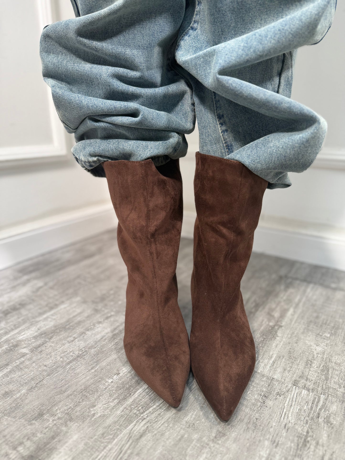 Stivali eco camoscio cioccolato k55