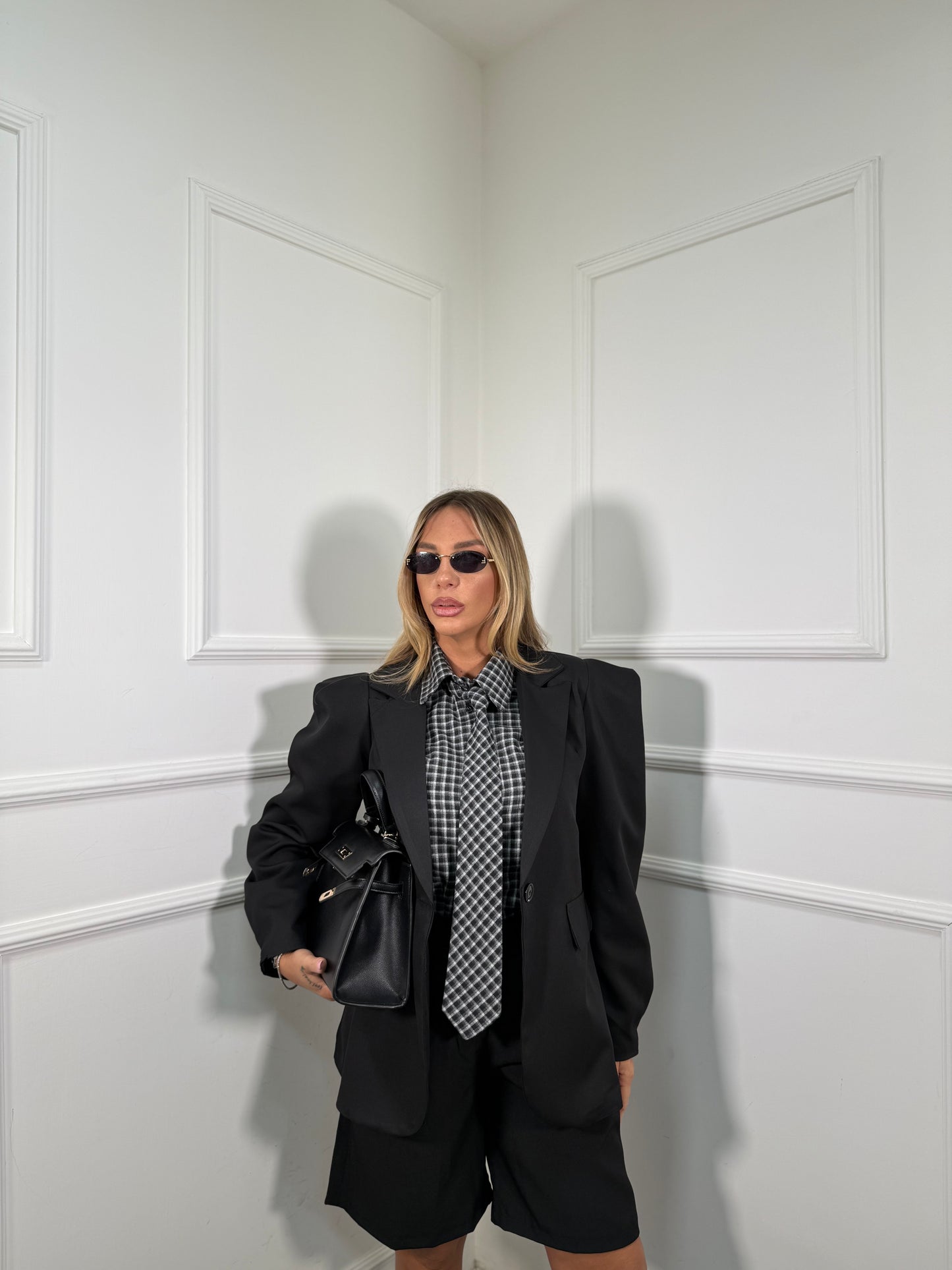 Blazer con spalline Margaret nero 22321