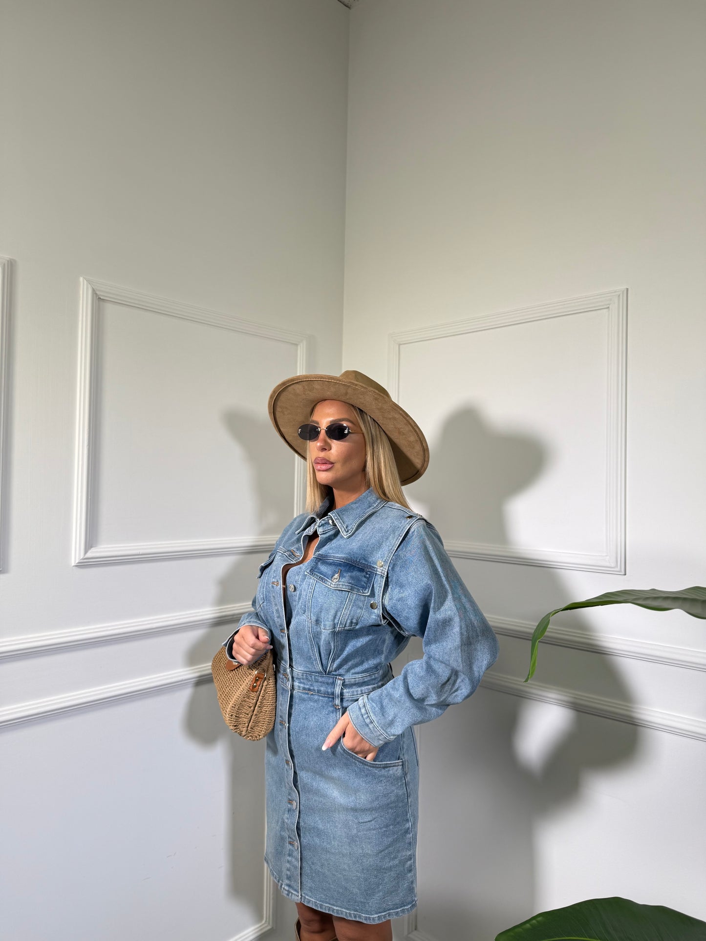 Abito in denim con manica removibile lavaggio chiaro Cindy w7958