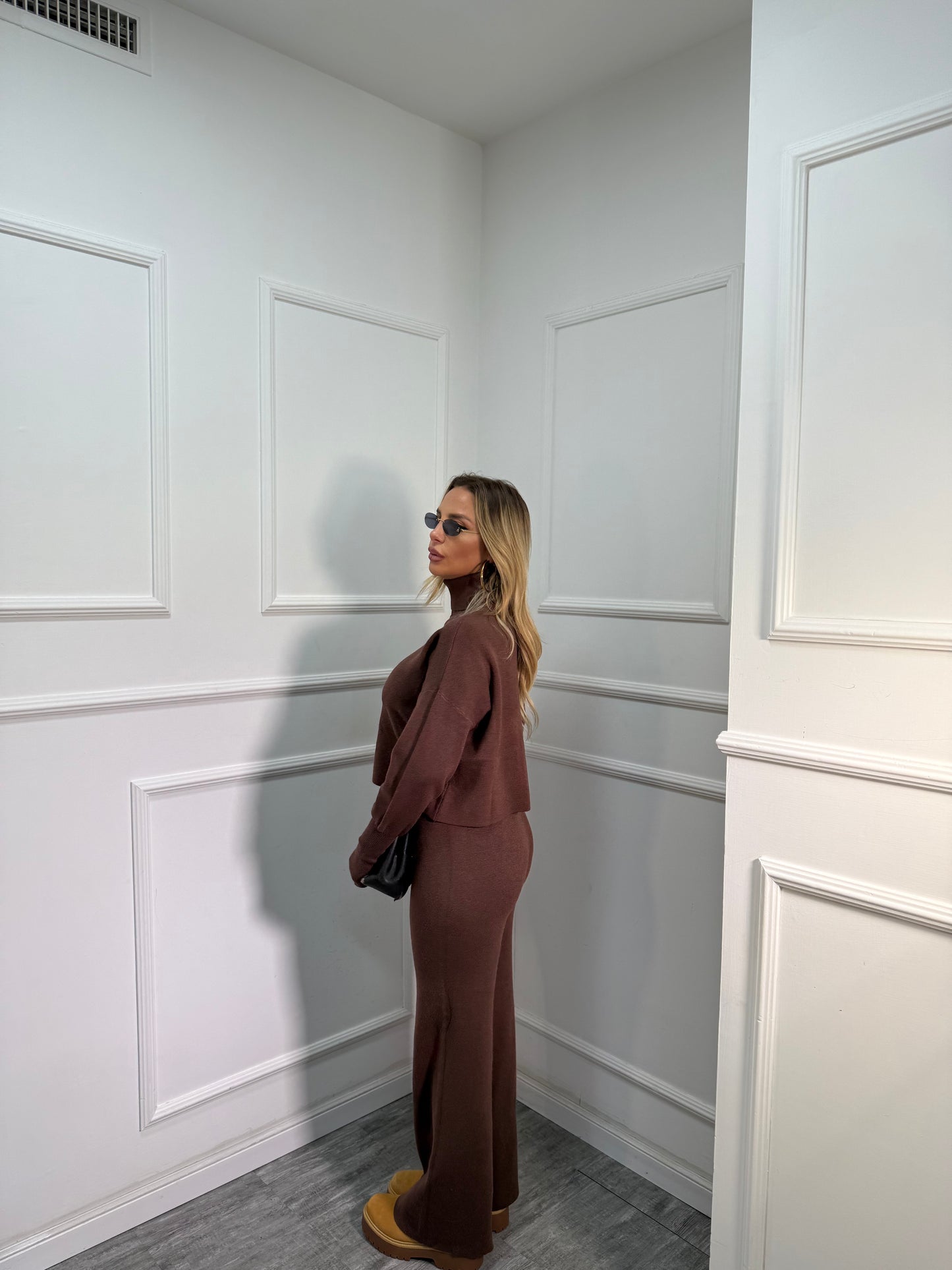 Coordinato lana rasata collo alto Alaska cioccolato g106