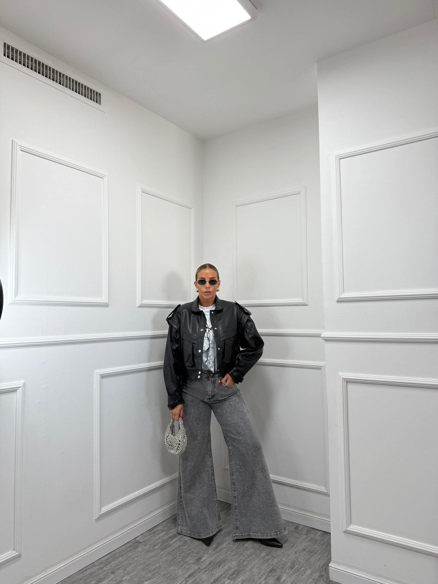 Chiodo ecopelle martellata Nora nero 76 premium quality