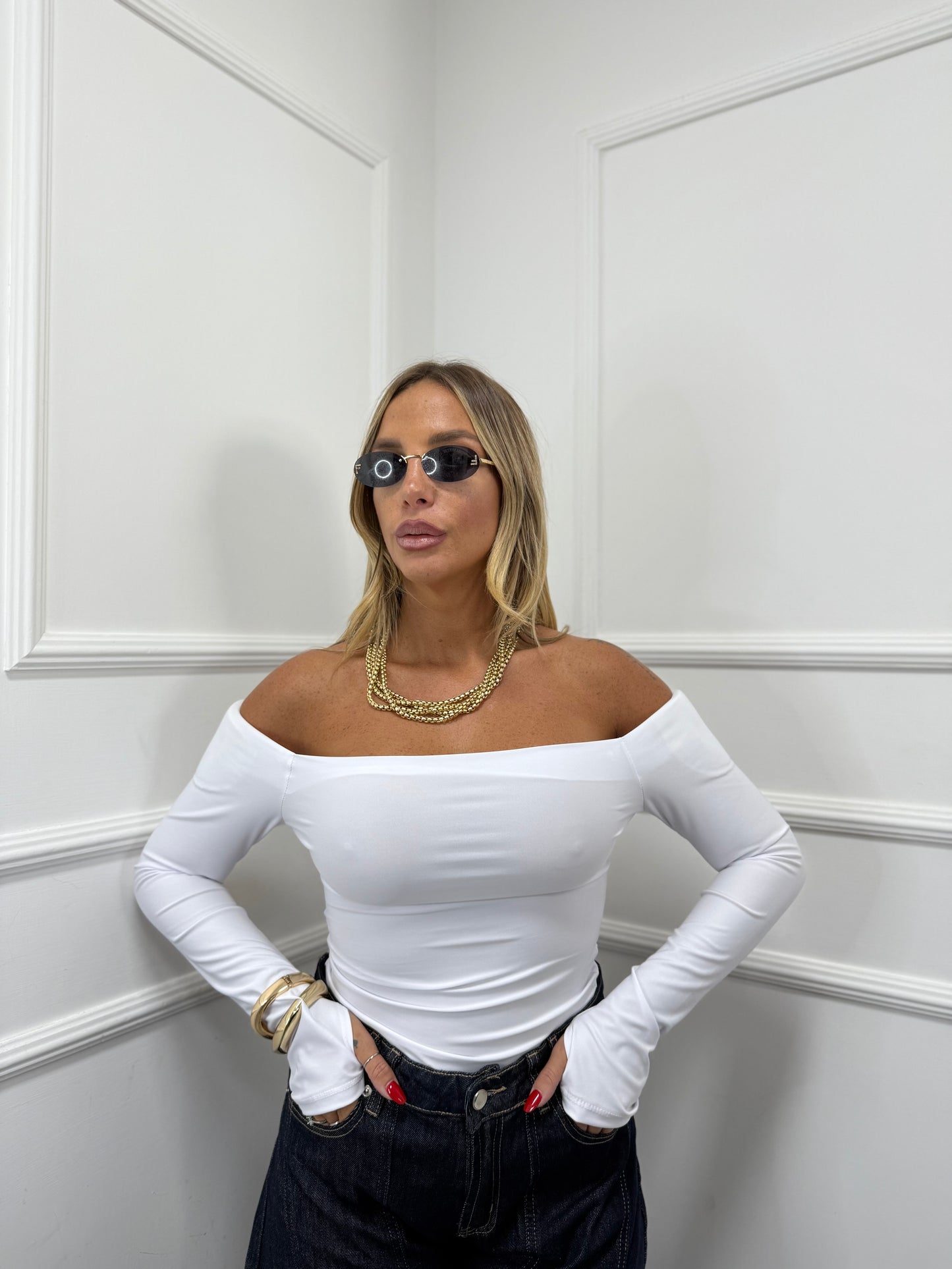 Body scollo a barca con spalline bianco 16370
