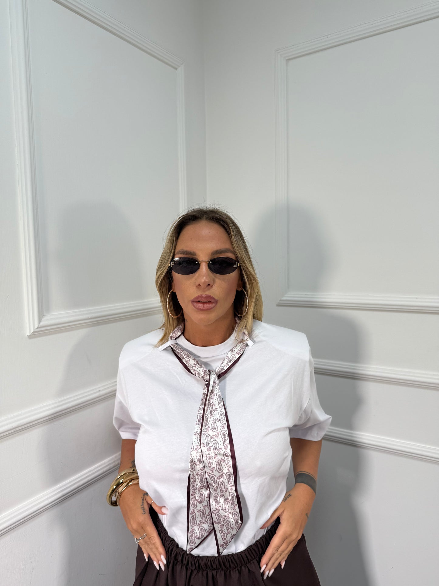 T-shirt spalline con foulard Etró (foulard bordeaux) by justwest 2625t