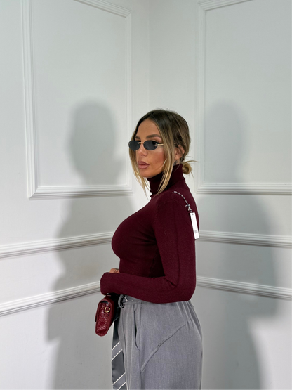 Maglioncino crop collo alto bordeaux em2020