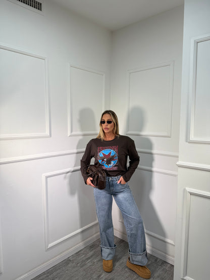 Jeans con piegone lavaggio chiaro kw8780