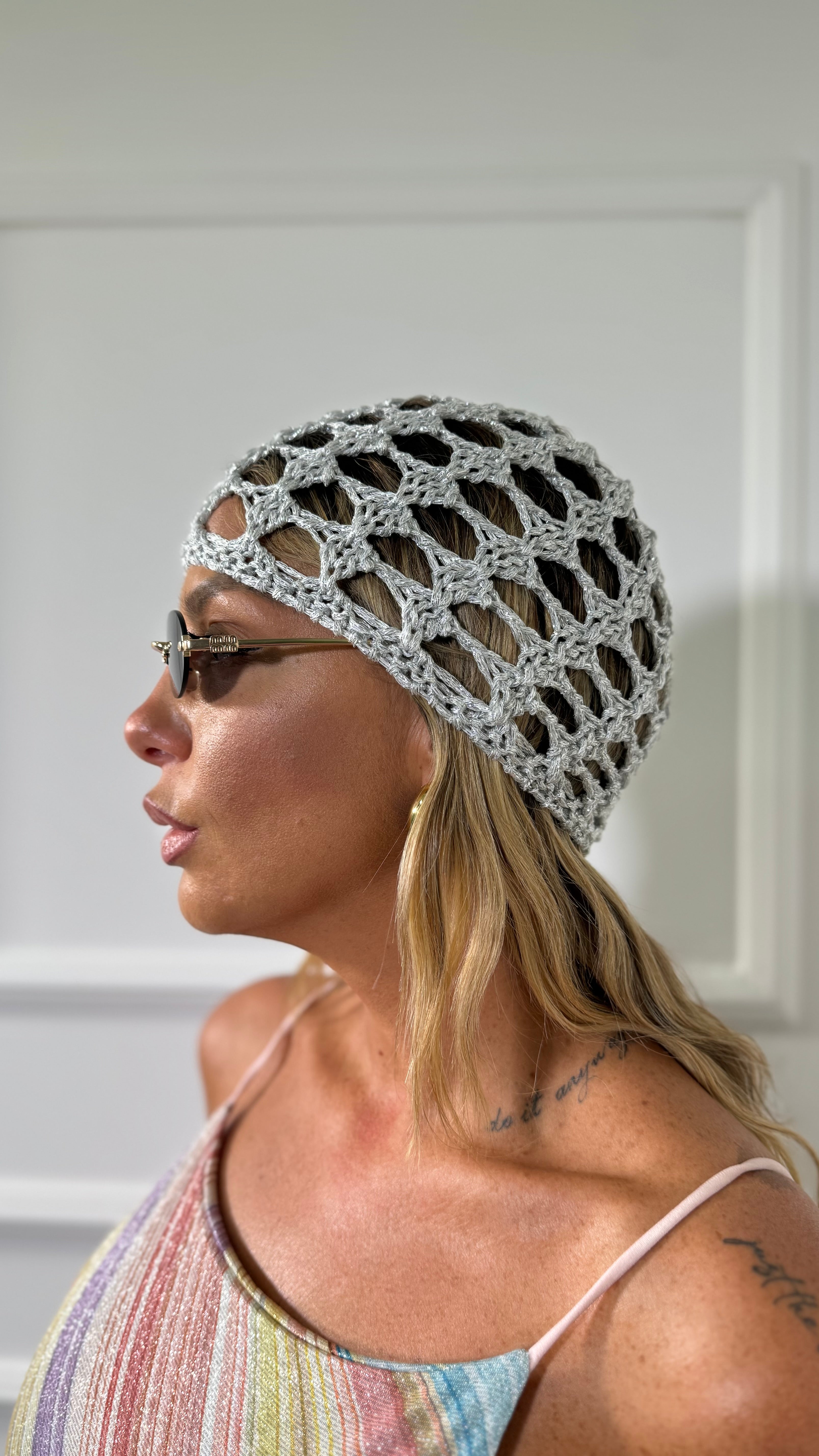 Cuffietta in filo laminato argento