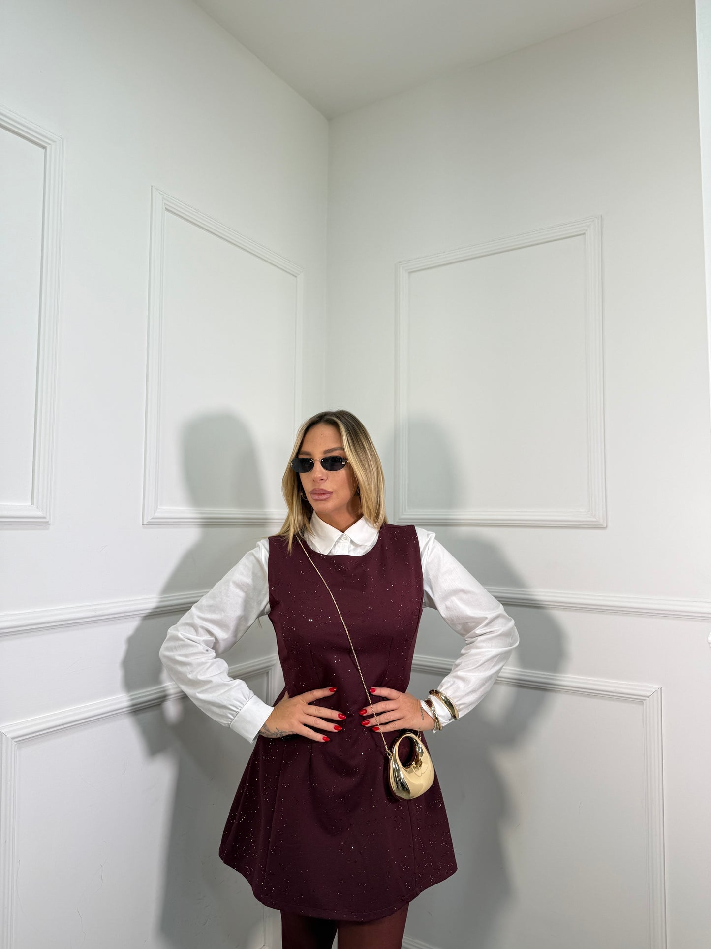 Abito smanicato con micro strass Kety bordeaux my58399