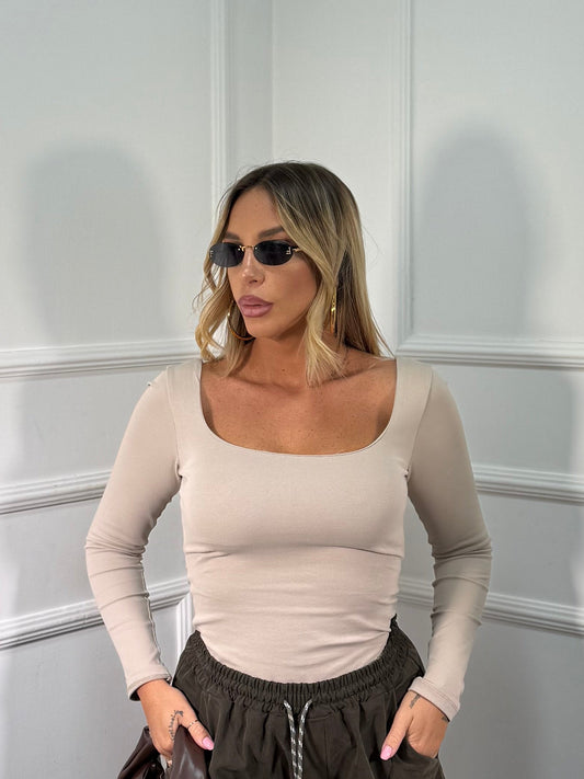 Body scollo tondo microcostine nude bj26005