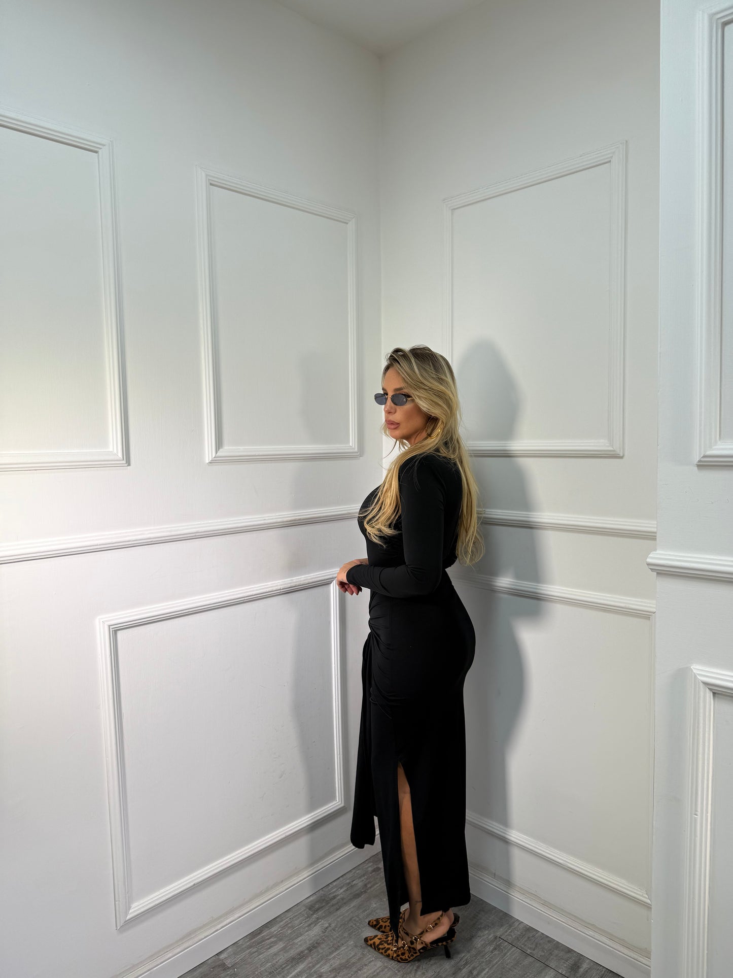 Abito midi in lycra con nodo nero 13413