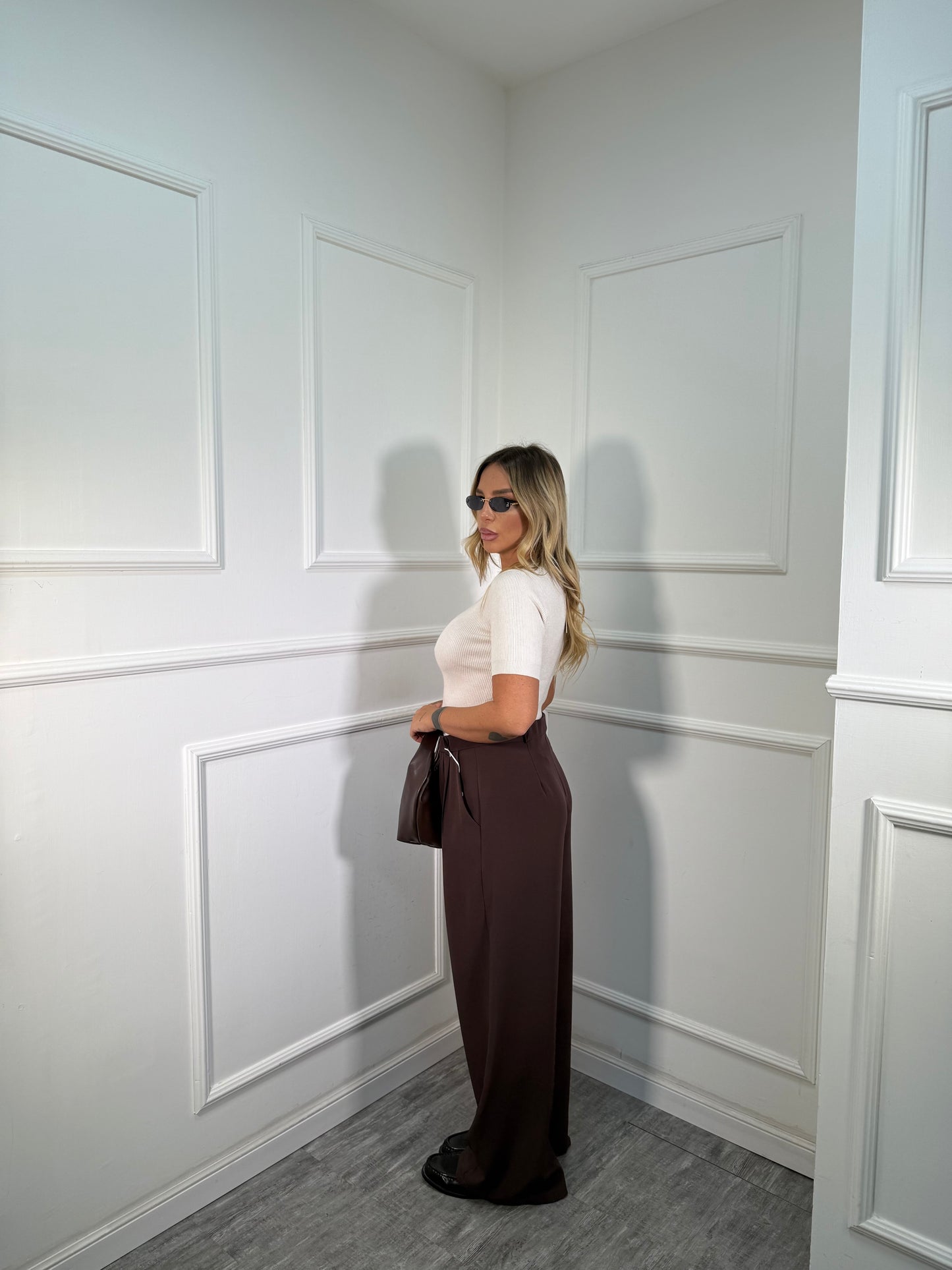 Pantaloni palazzo con doppio bustino elastico marrone m12520