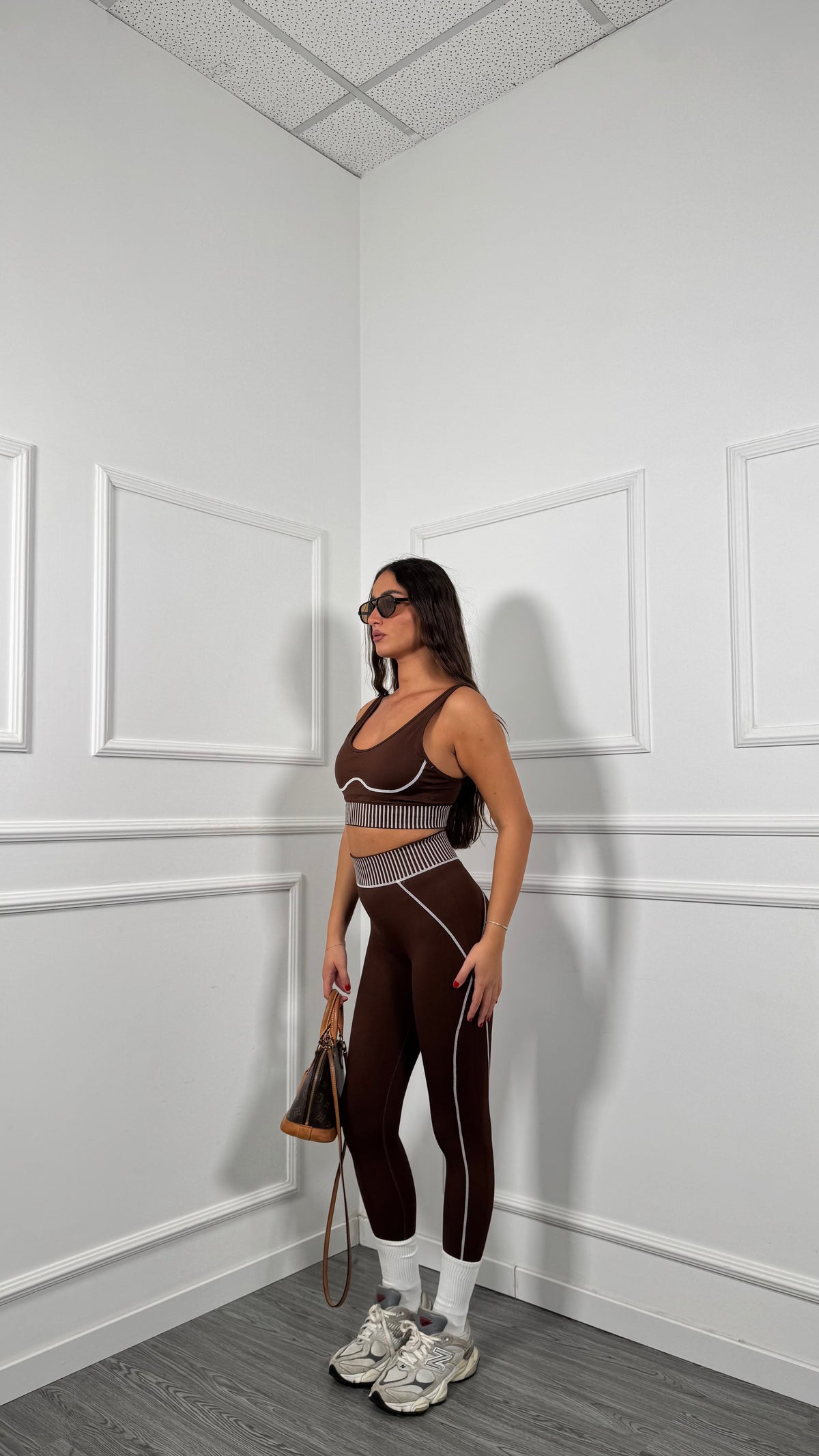 Coordinato contenitivo Pilates marrone 3201