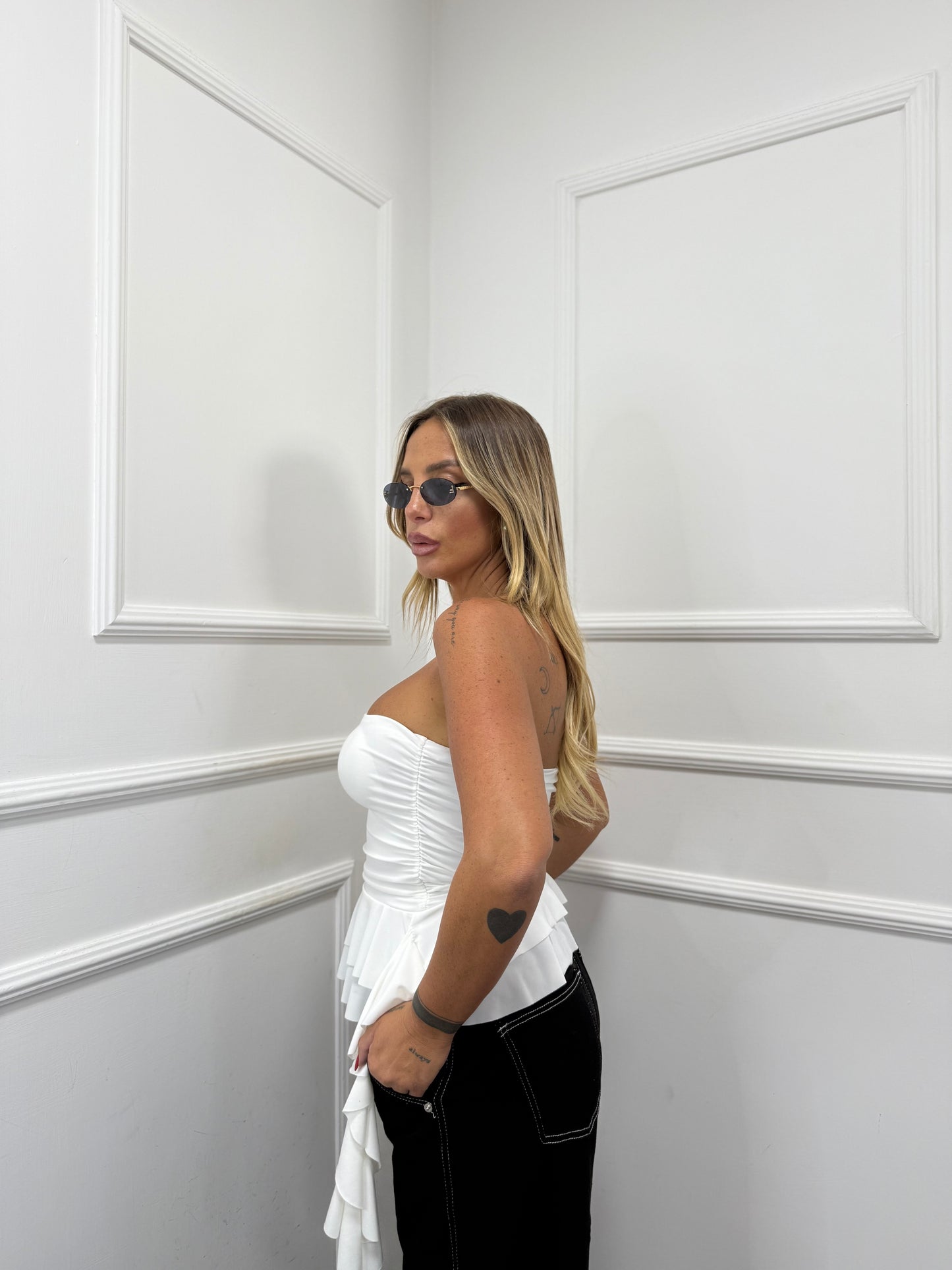 Top in lycra con rouches bianco
