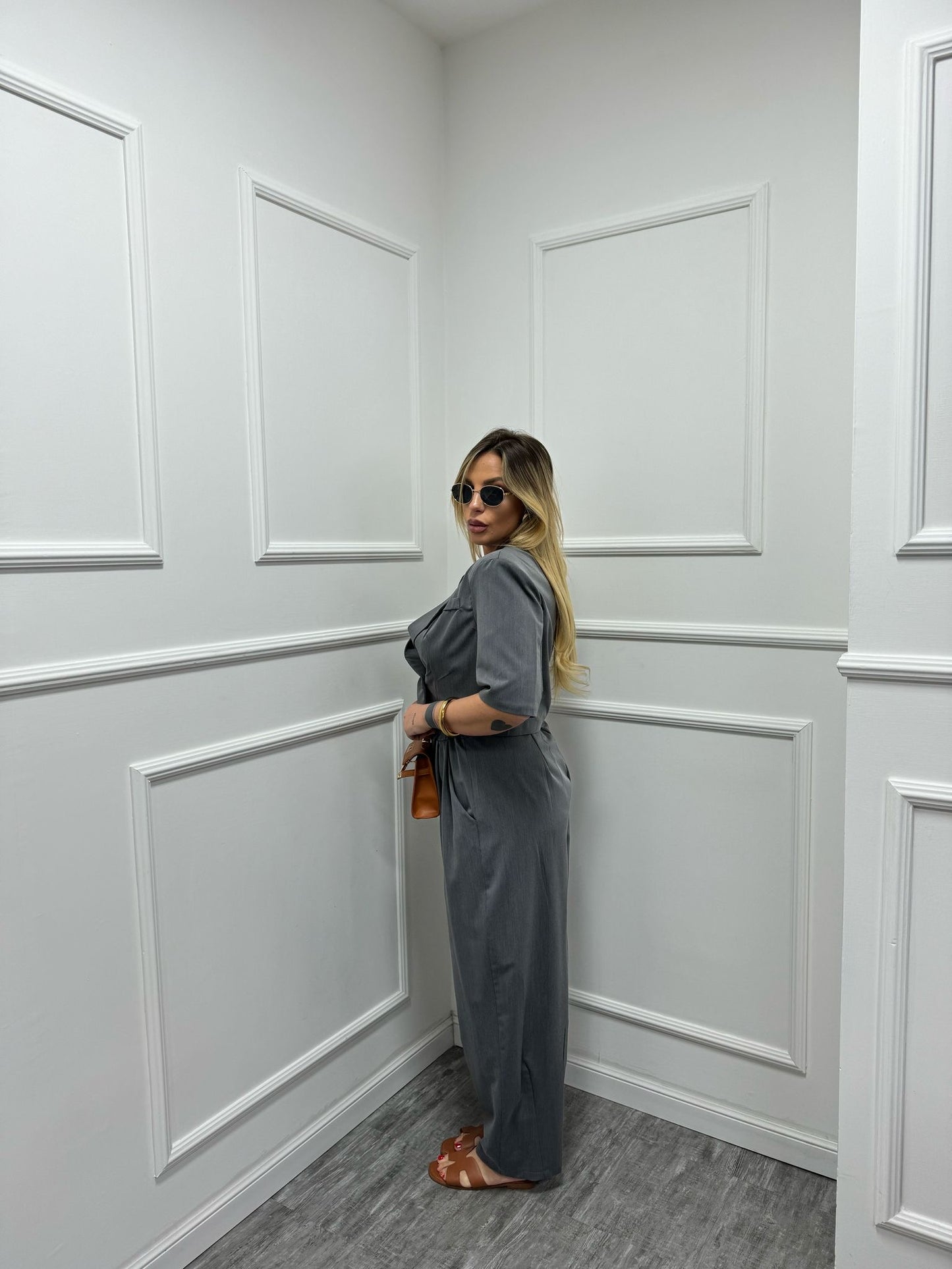 Tailleur mavi grigio