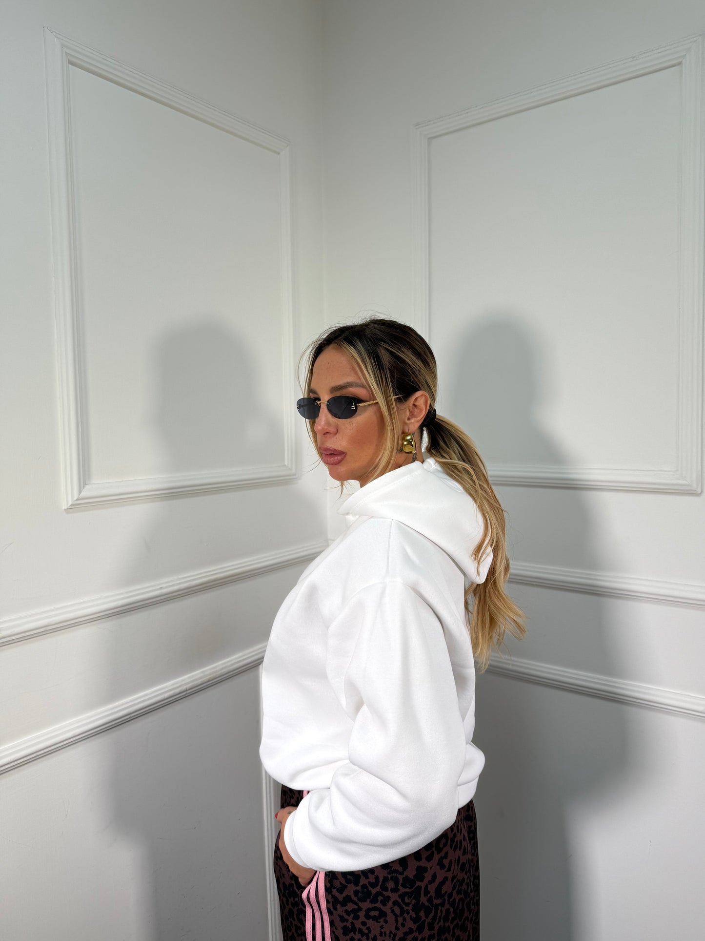 Felpa in pile con cappuccio Feel bianca 25762