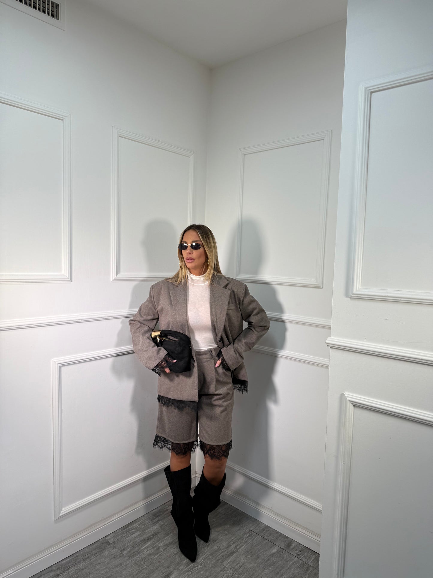 Tailleur spigato in flanella con pizzo Parisienne 86329