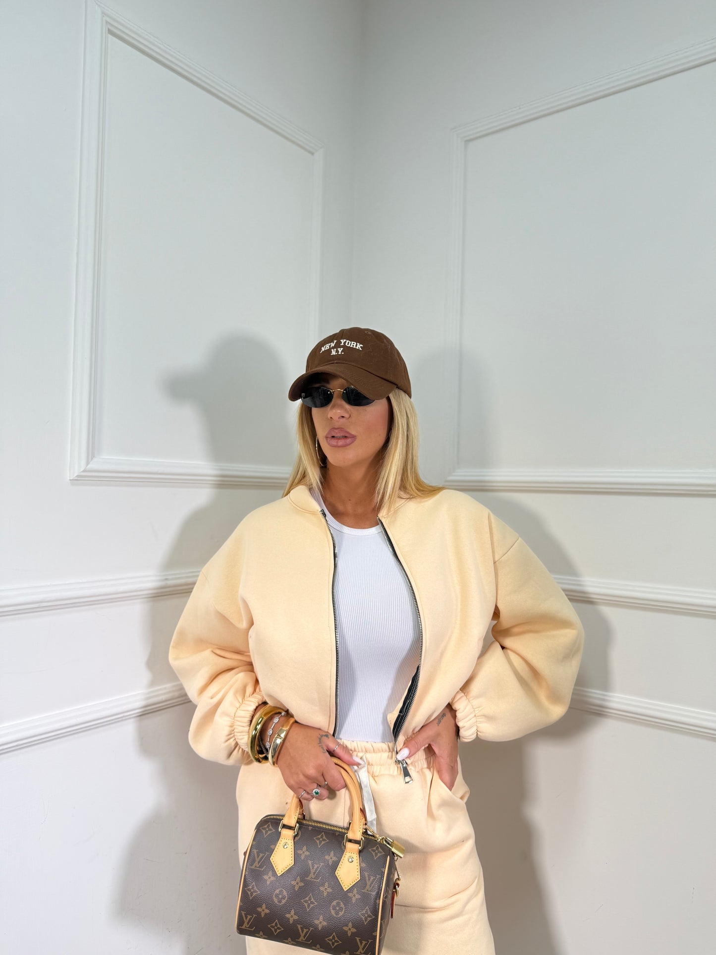 Coordinato in tuta Coffee burro 22624