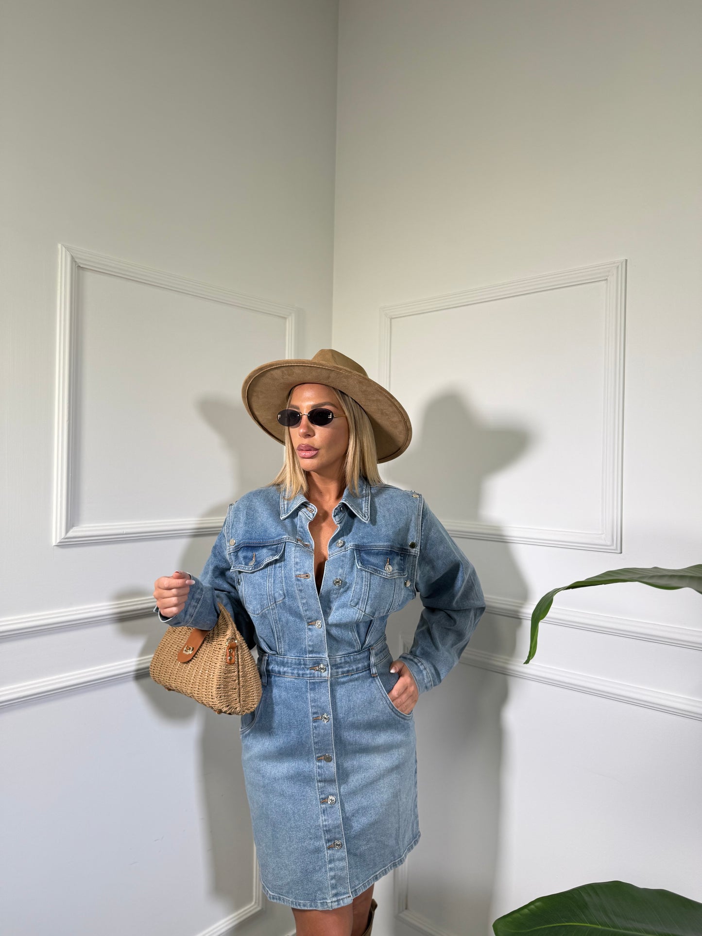 Abito in denim con manica removibile lavaggio chiaro Cindy w7958