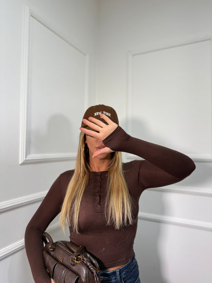 Shirt semi velata con bottoncini e manica a guanto Life cioccolato 25780