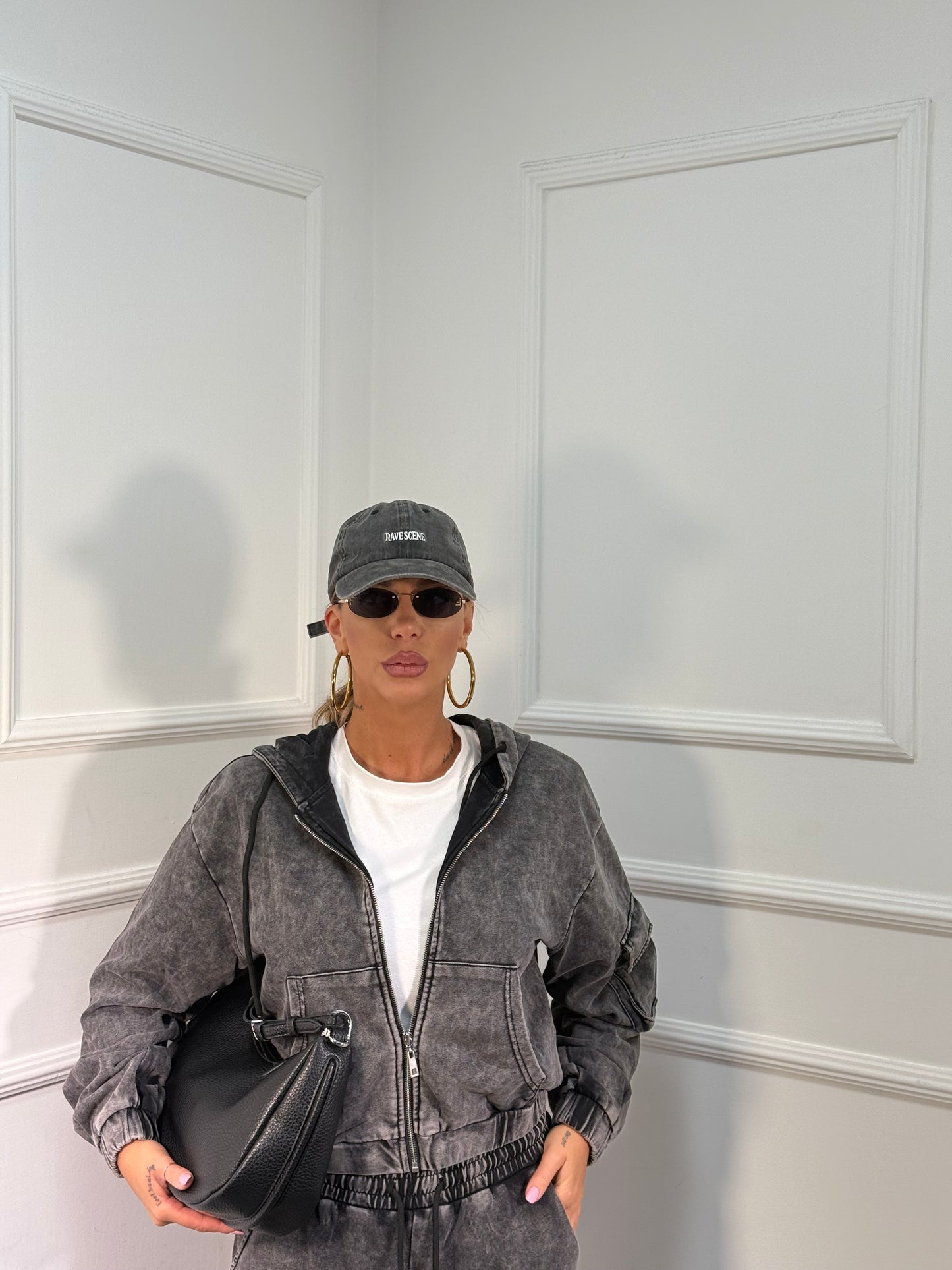 Coordinato in tuta effetto slavato Alley grigio bs9005