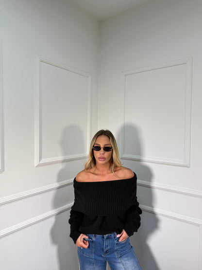 Maxi pull scollo a barca Candy nero 33895