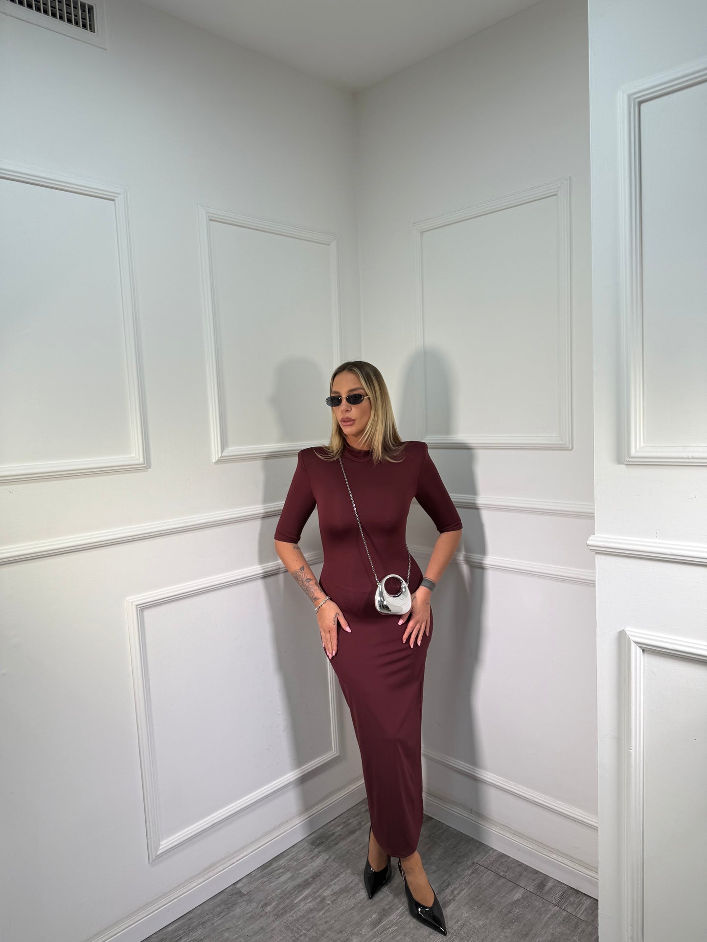 Abito midi in lycra con spalline borgogna 27333