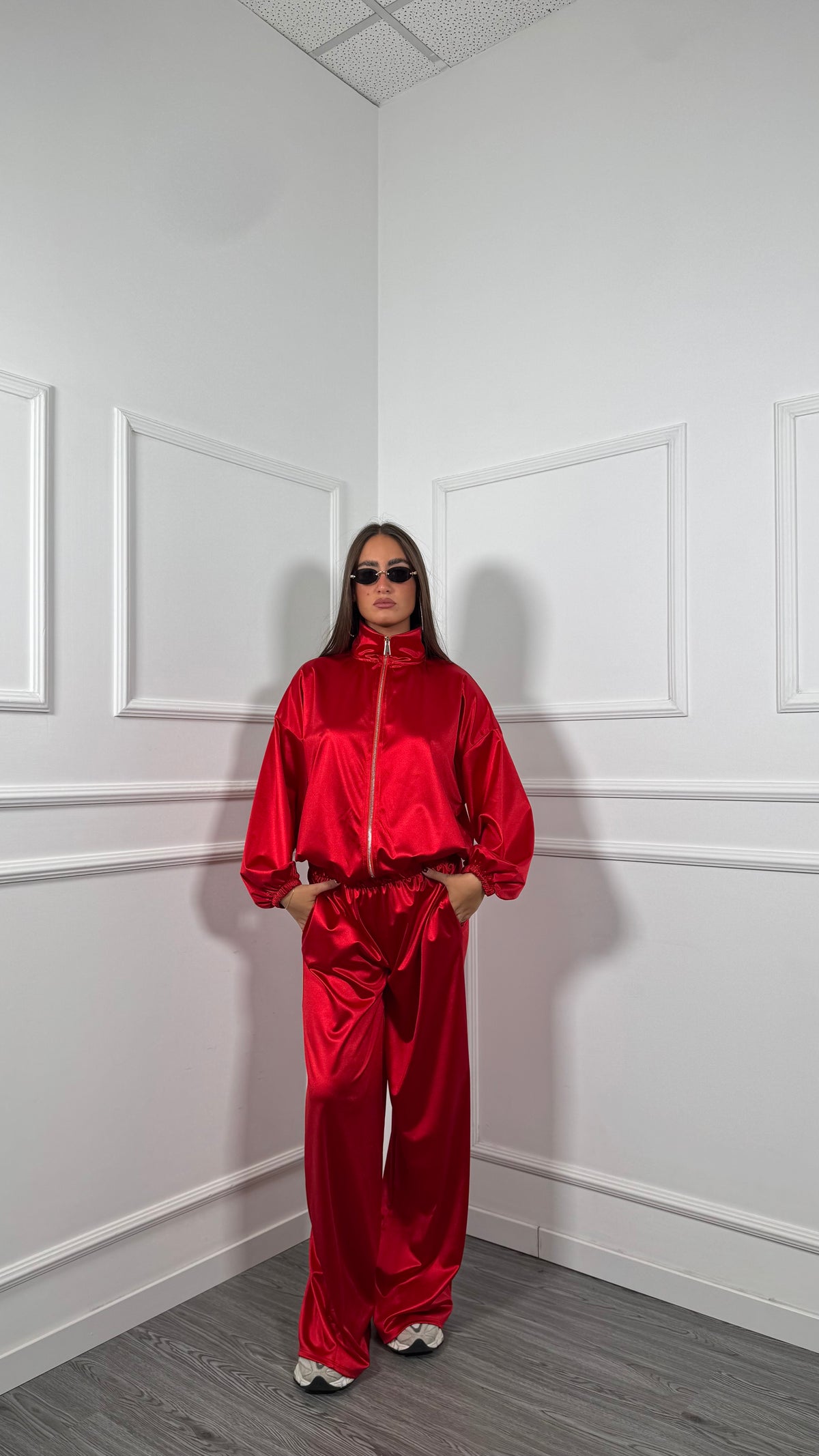 Coordinato tuta in raso Glow rosso m8776