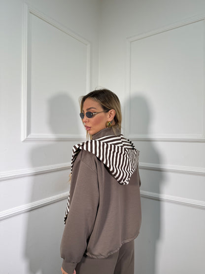 Coordinato in tuta Season taupe 21605