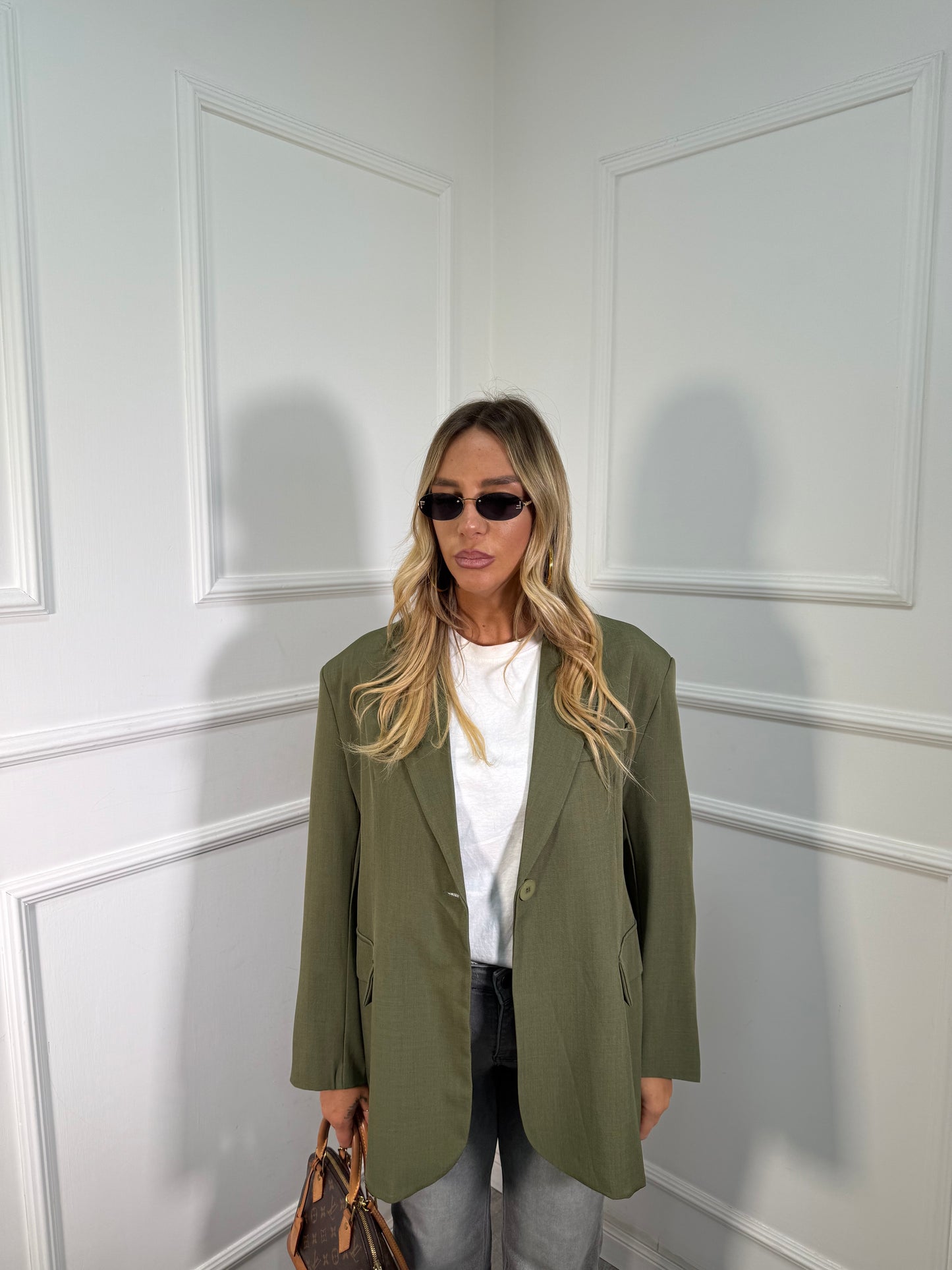 Blazer oversize con spacchetti laterali e spalline imbottite verde kiwi 87267