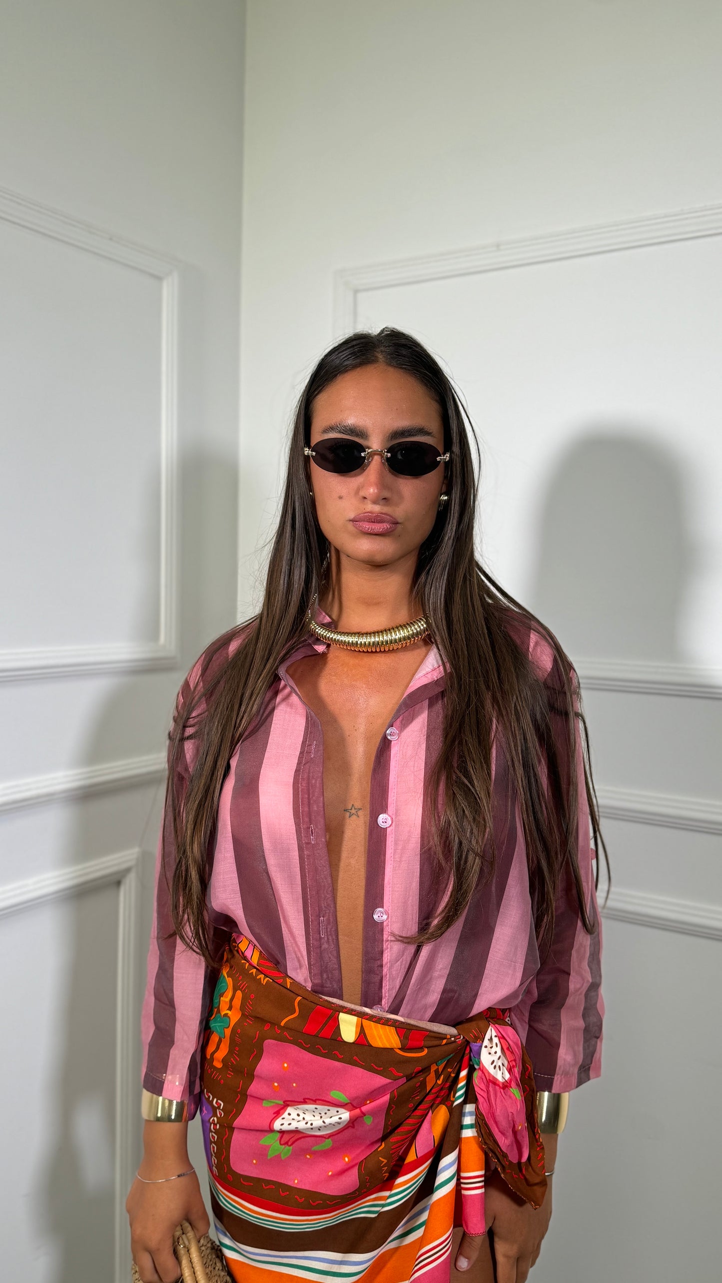 Camicia coreana semi velata a righe Jappo borgogna/rosa 20392