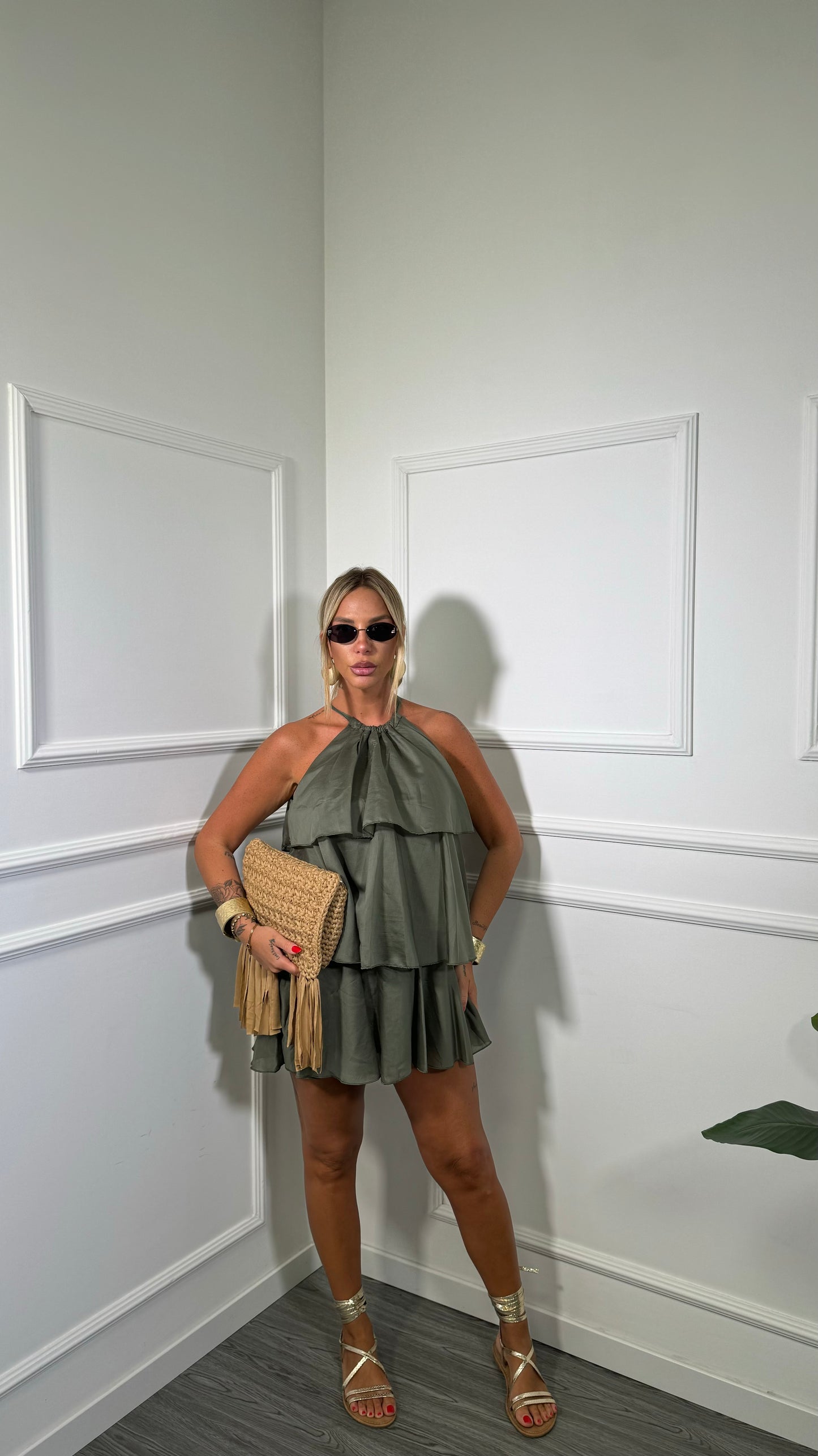 Abito corto con voilant in chiffon Holiday verde militare 66935