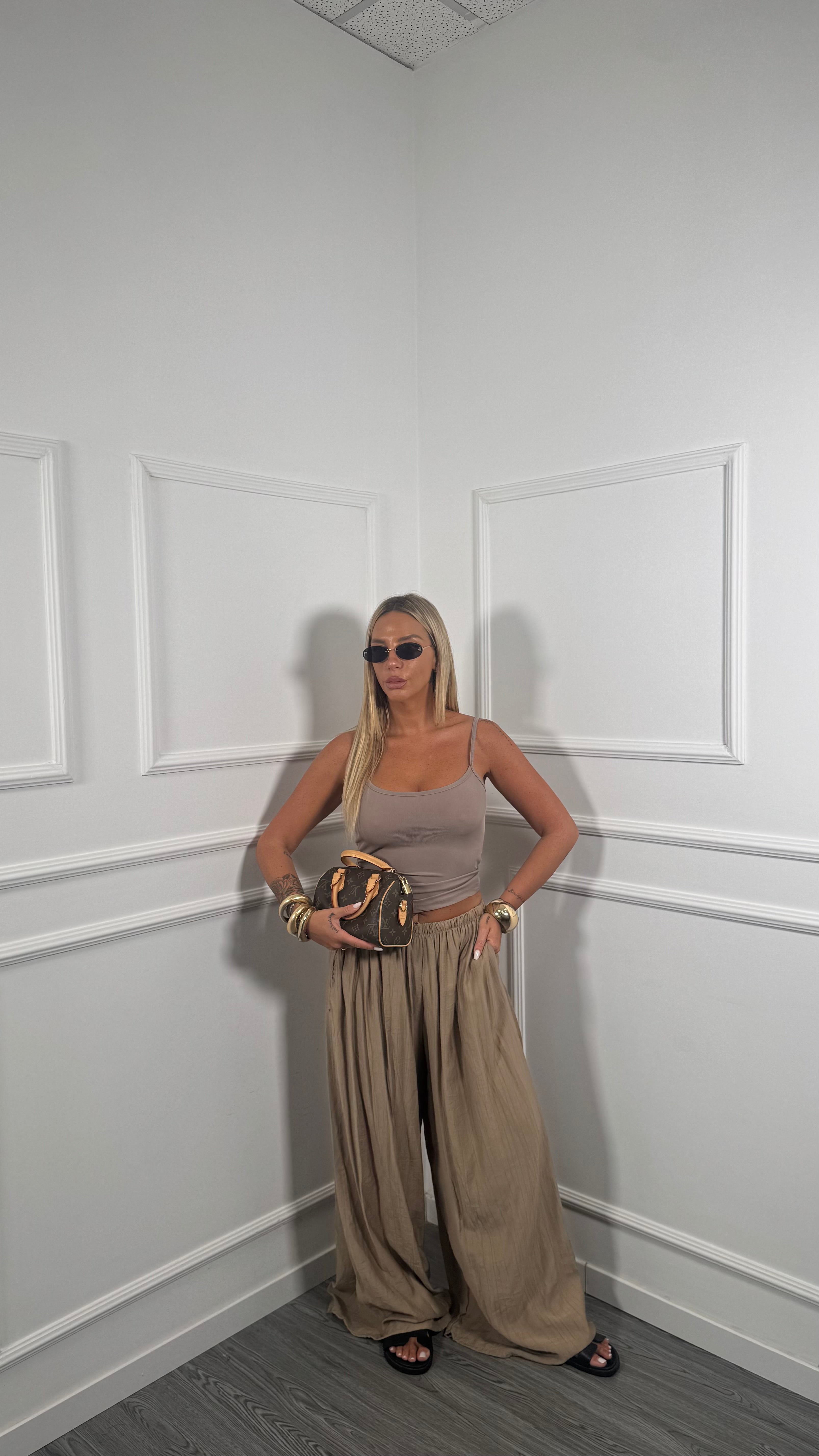 Coordinato canotta + pantalone ampio Essential Taupe