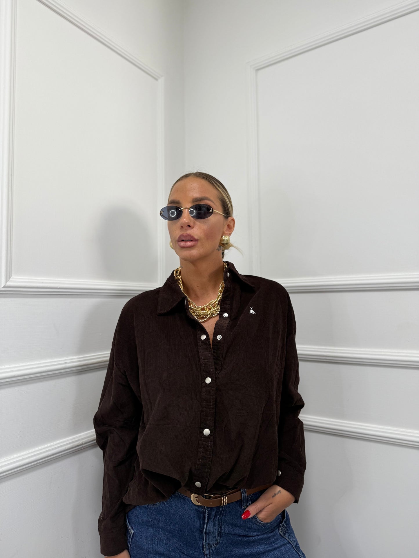 Camicia eco camoscio a costine Bee cioccolato by monique 51307