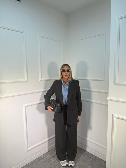 Tailleur Zaira nero m11088