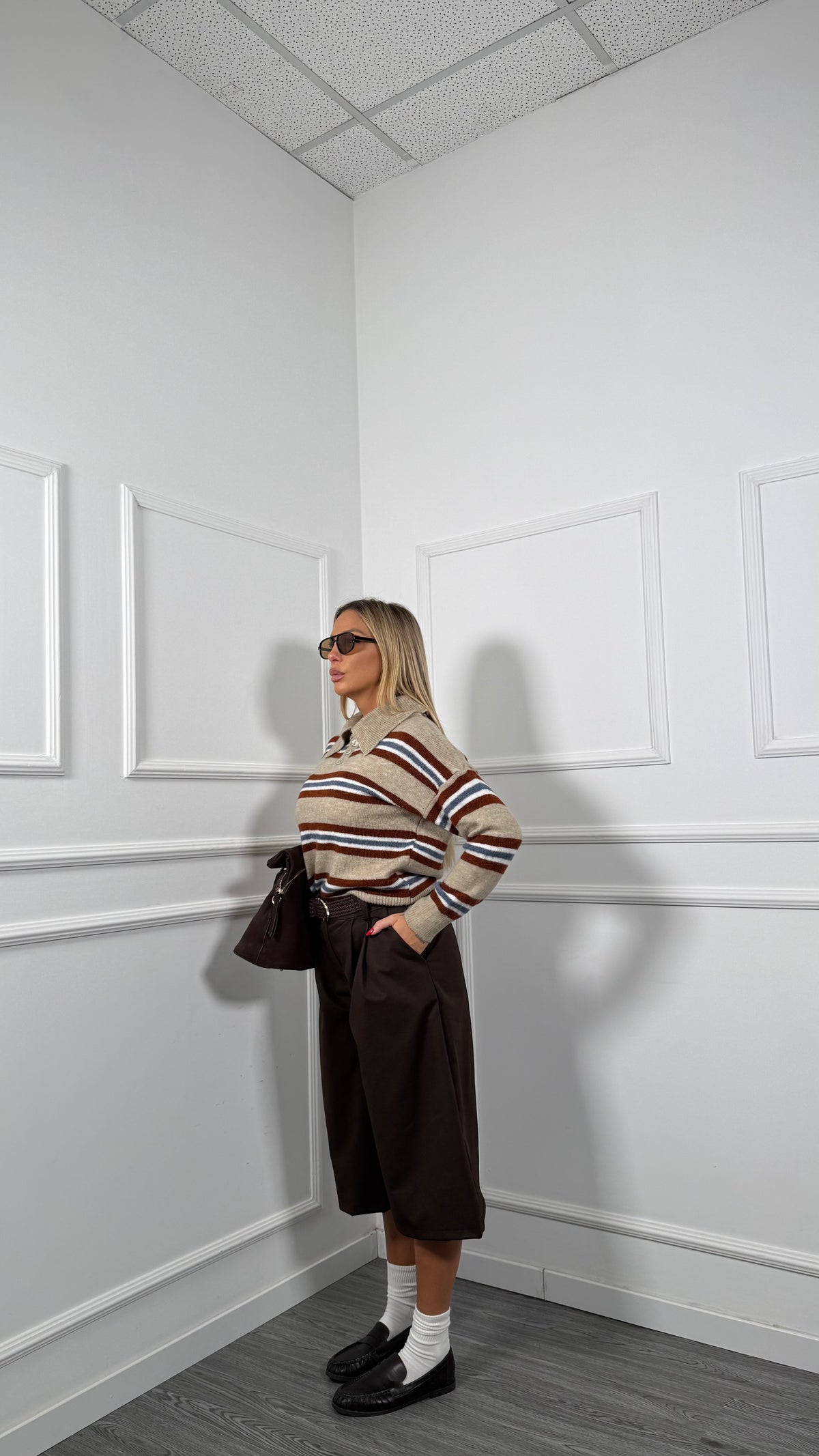 Bermuda oversize con cintura marrone 81570-5