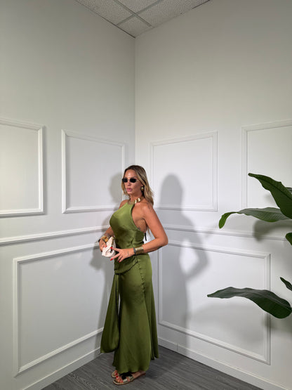 Abito midi in satin scollato sul retro con fusciacca verde acido 14061