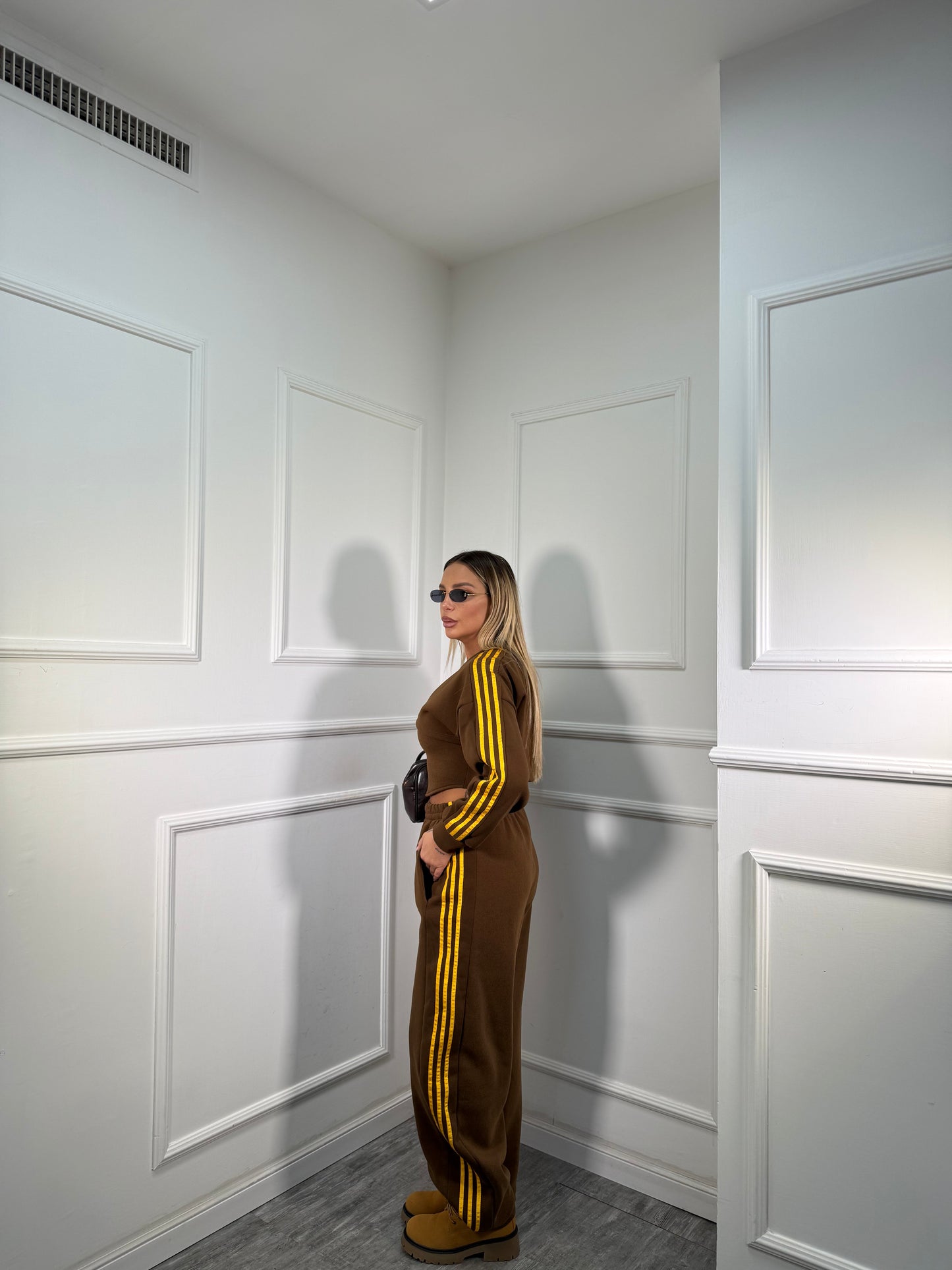 Triset in tuta Noah cacao 7647