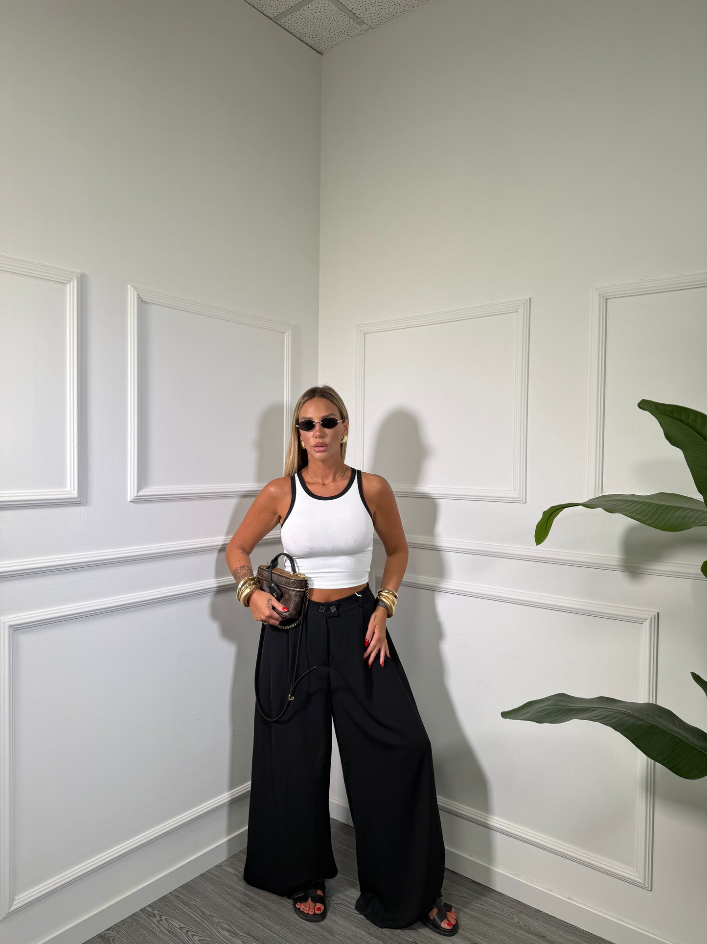 Pantaloni palazzo doppio bottone (curvy) Crissy nero 250805