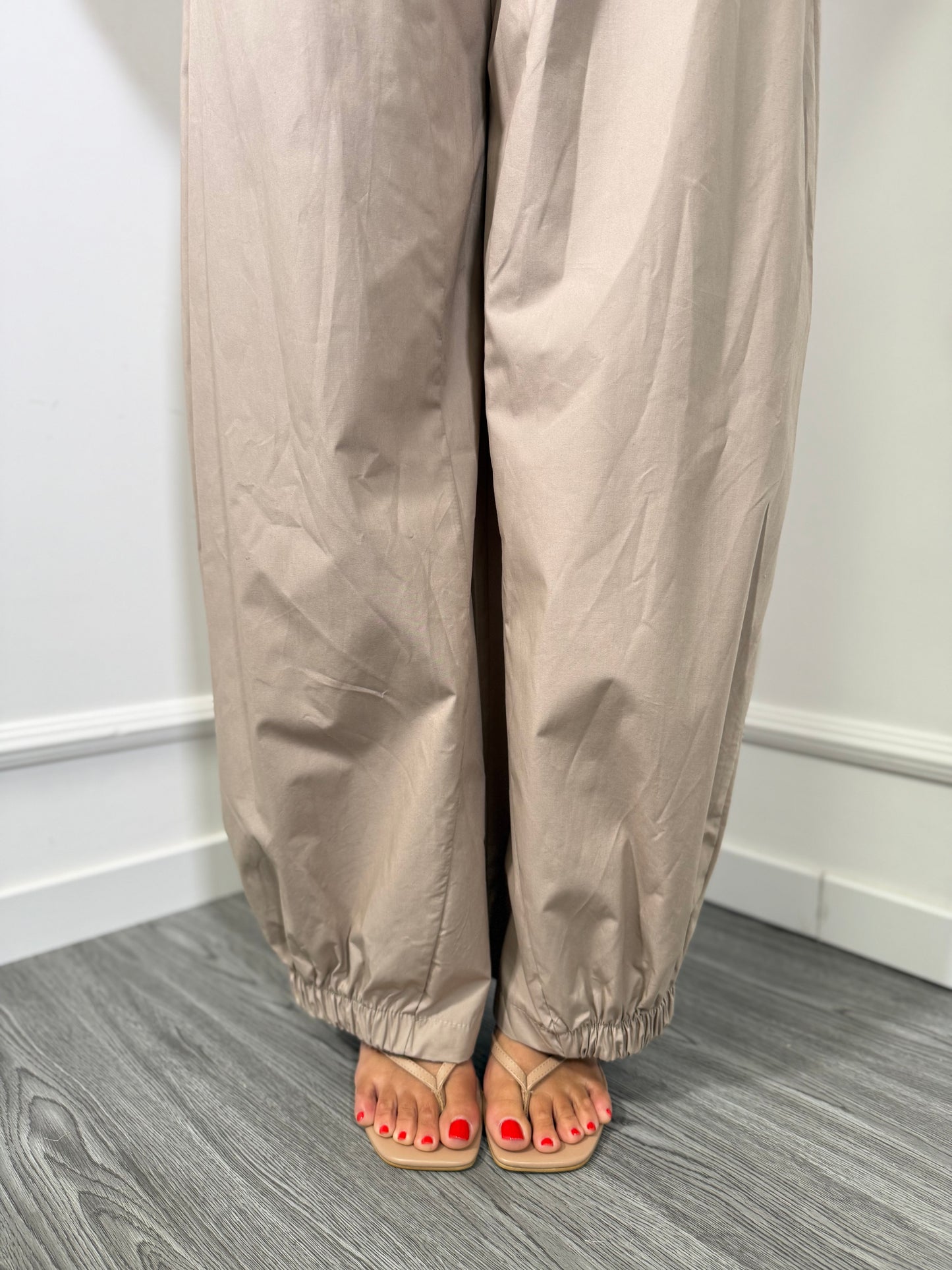Pantaloni balloon in cotone Florence by justwest beige cnz21