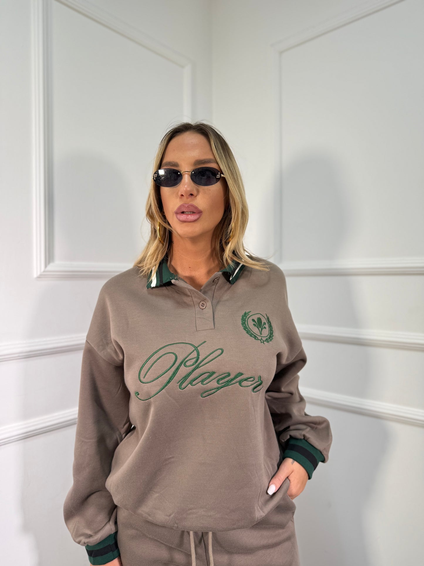 Coordinato in tuta Player taupe rt701